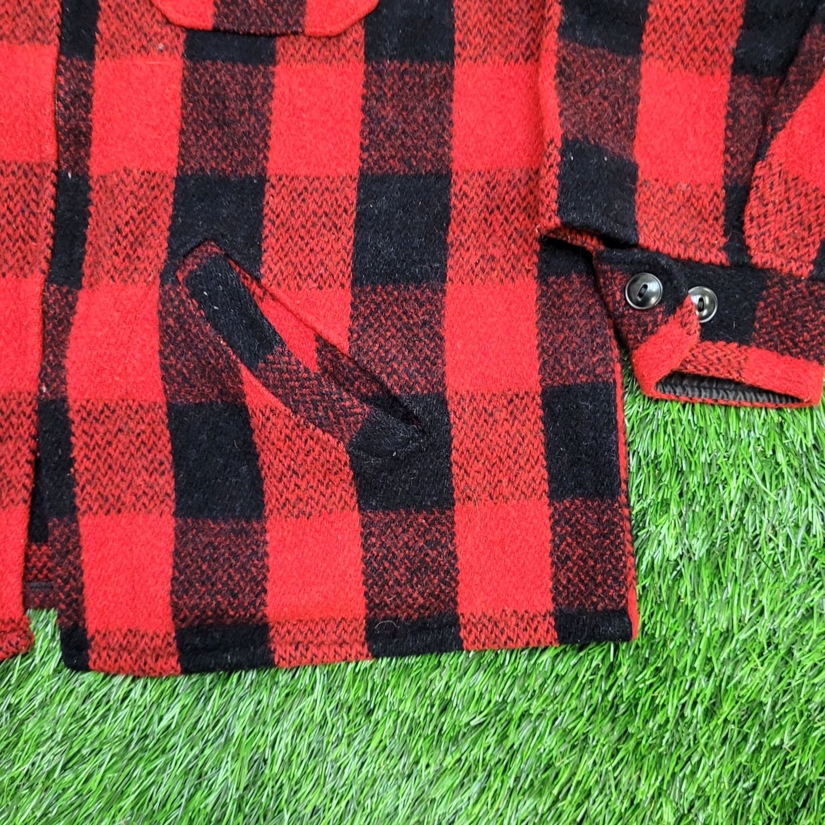 Vintage VINTAGE Melton Buffalo Plaid Wool Hunting Jacket Medium Mens Talon Zip USA 50s Mackinaw Cruiser Shacket Size US M / EU 48-50 / 2 - 4 Thumbnail