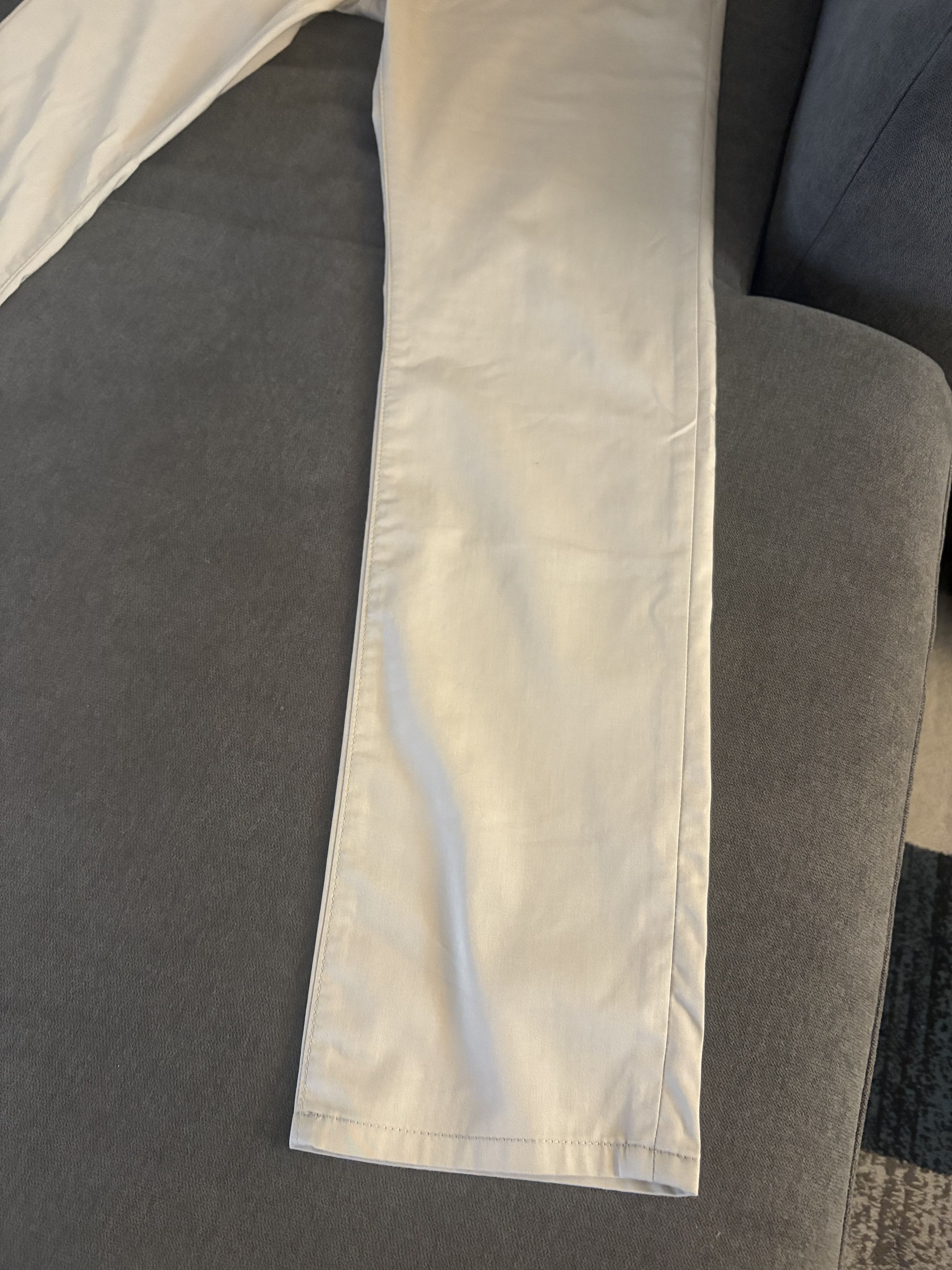 Hugo Boss Hugo Boss Delaware Slim-Fit Trousers in Stretch Satin 32x32 Size US 32 / EU 48 - 6 Thumbnail