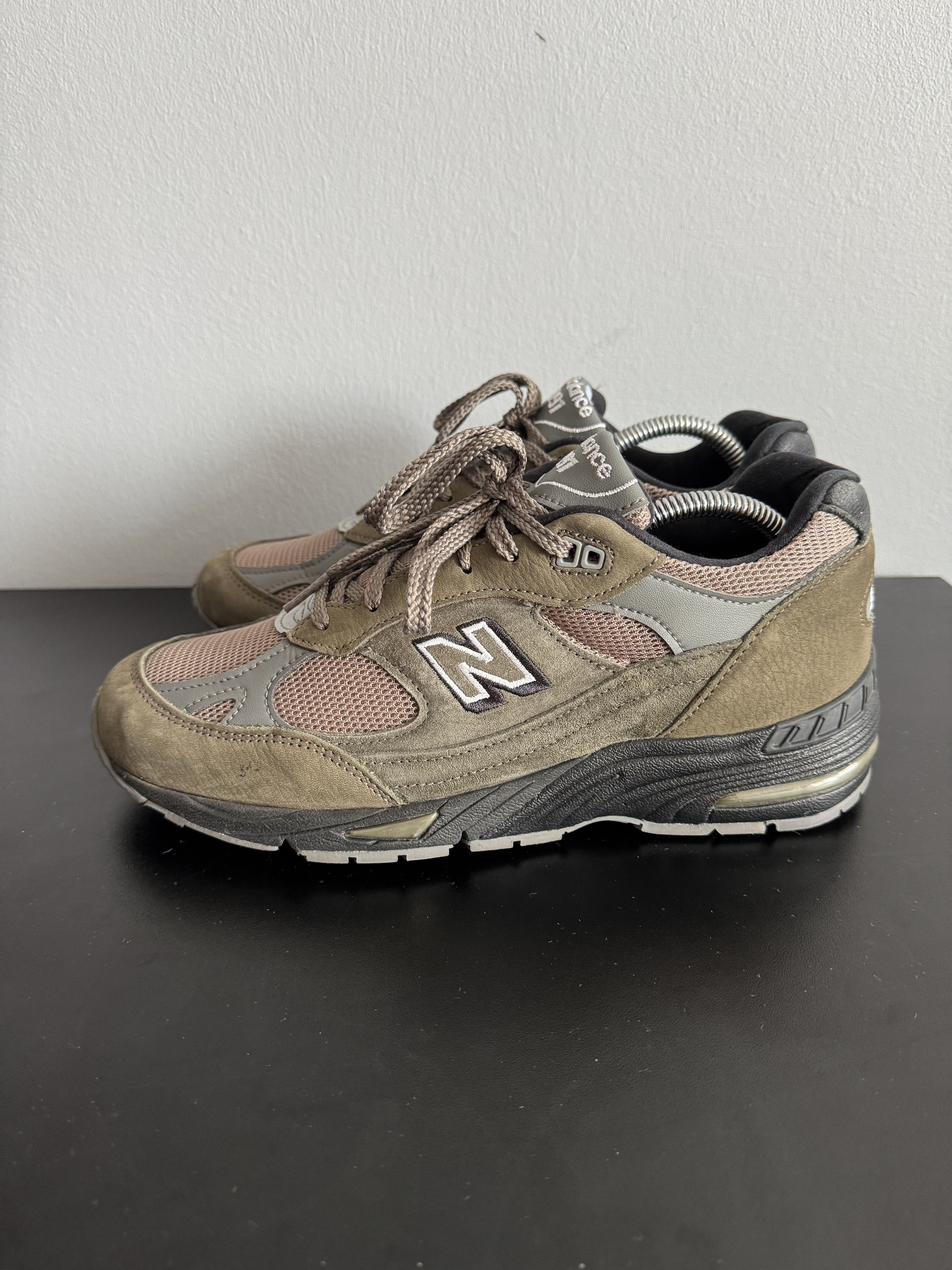 New Balance New Balance 991 Made in England Tan Green Olive 990 993 UK Size US 9 / EU 42 - 1 Thumbnail
