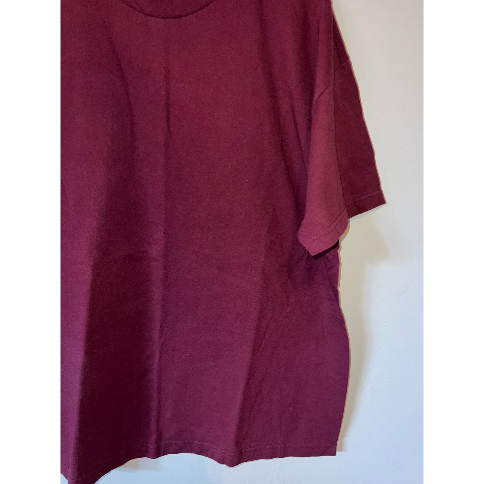 Vintage Vintage Maroon Blank Shirt Short Sleeve Blank Tee VTG XL Size US XL / EU 56 / 4 - 4 Thumbnail