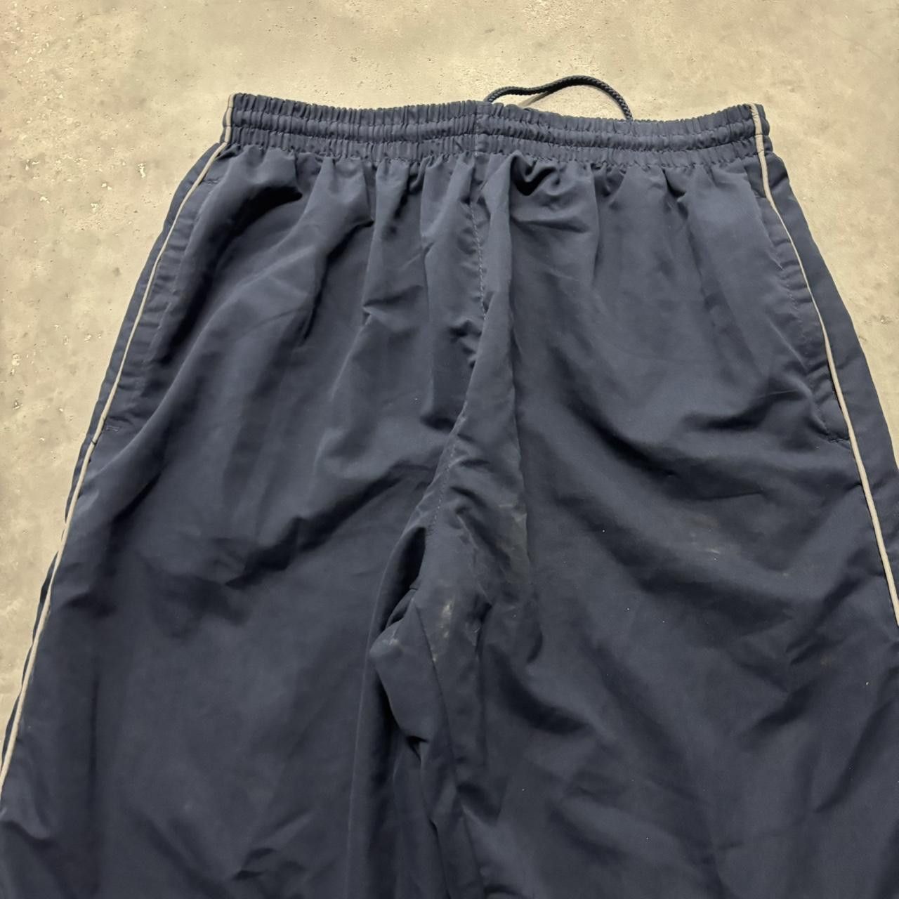 Japanese Brand × Vintage Crazy Vintage Y2K/2000s Baggy Navy Blue Striped Skater Track Pants! Size US 32 / EU 48 - 4 Thumbnail