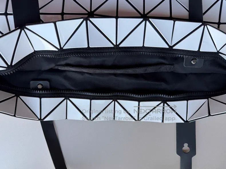 Issey Miyake Issey Miyake White Quilted Bag Size ONE SIZE - 7 Thumbnail