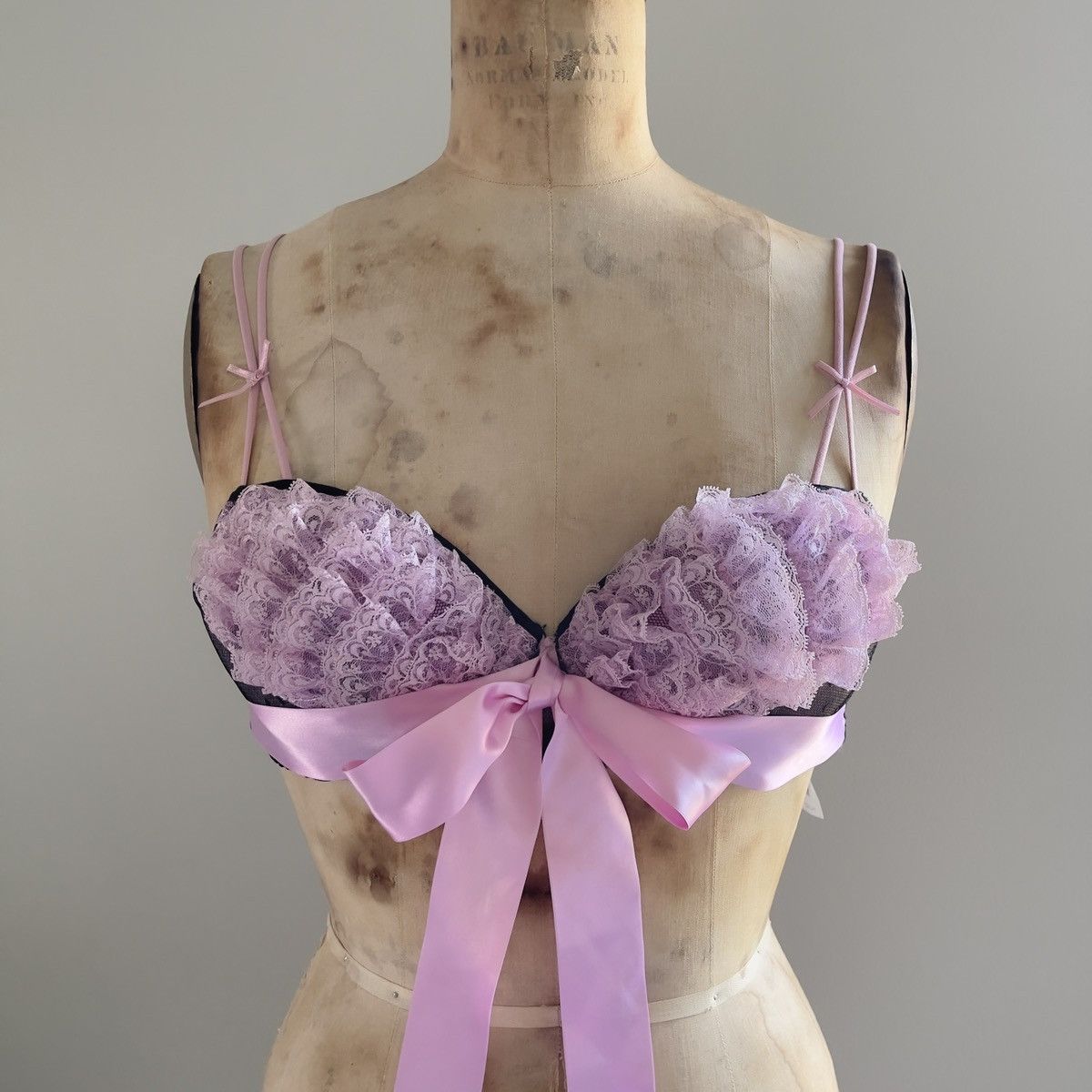 Vintage Vintage Purple Ruffled Lace Bra (34B/32C) Size S / US 4 / IT 40 - 5 Thumbnail