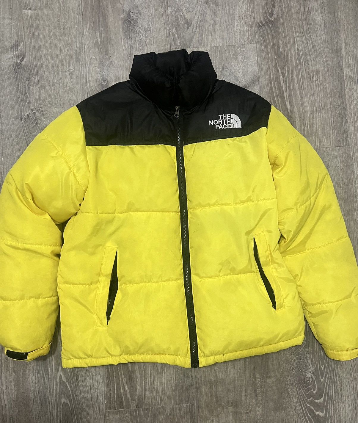 The North Face THE NORTH FACE BLACK & YELLOW MENS 1996 NUPTSE 700( L ) Size US L / EU 52-54 / 3 - 1 Thumbnail