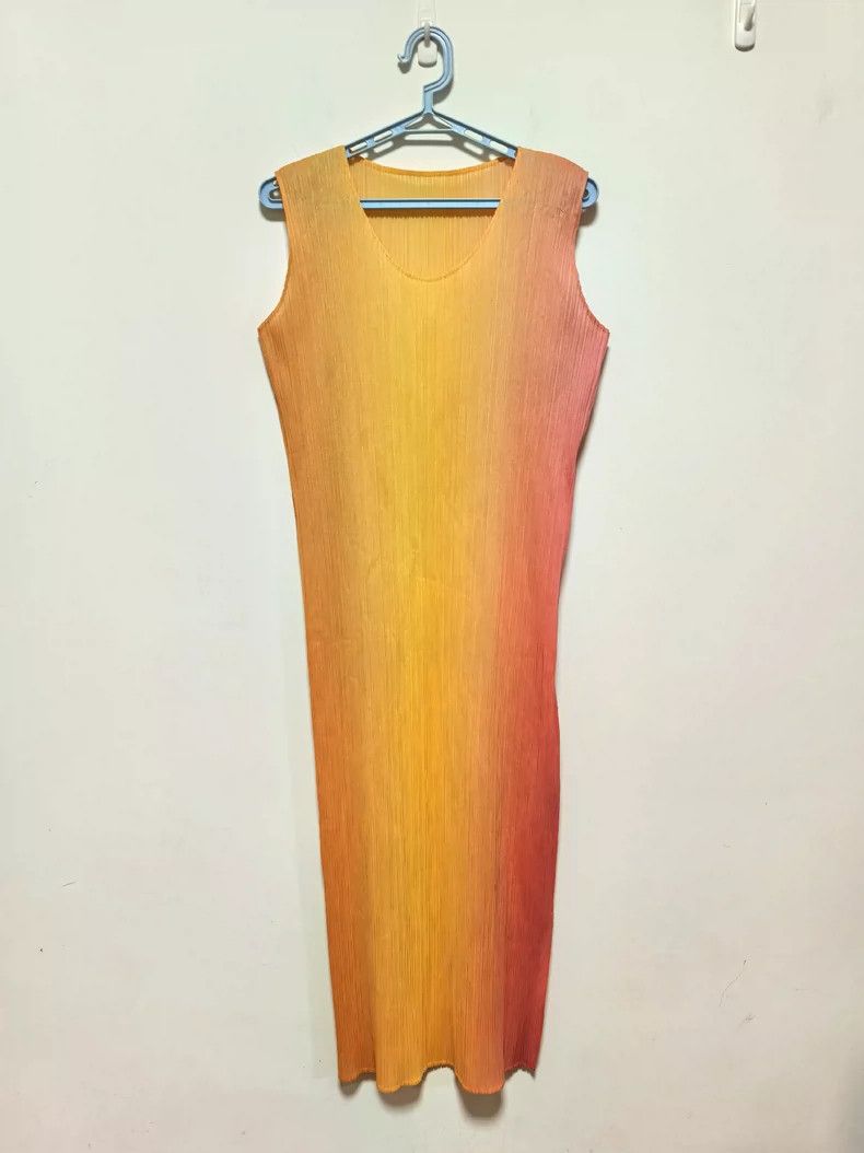 Issey Miyake Issey Miyake size:2 Orange vintage gradient dress Size S / US 4 / IT 40 - 1 Thumbnail