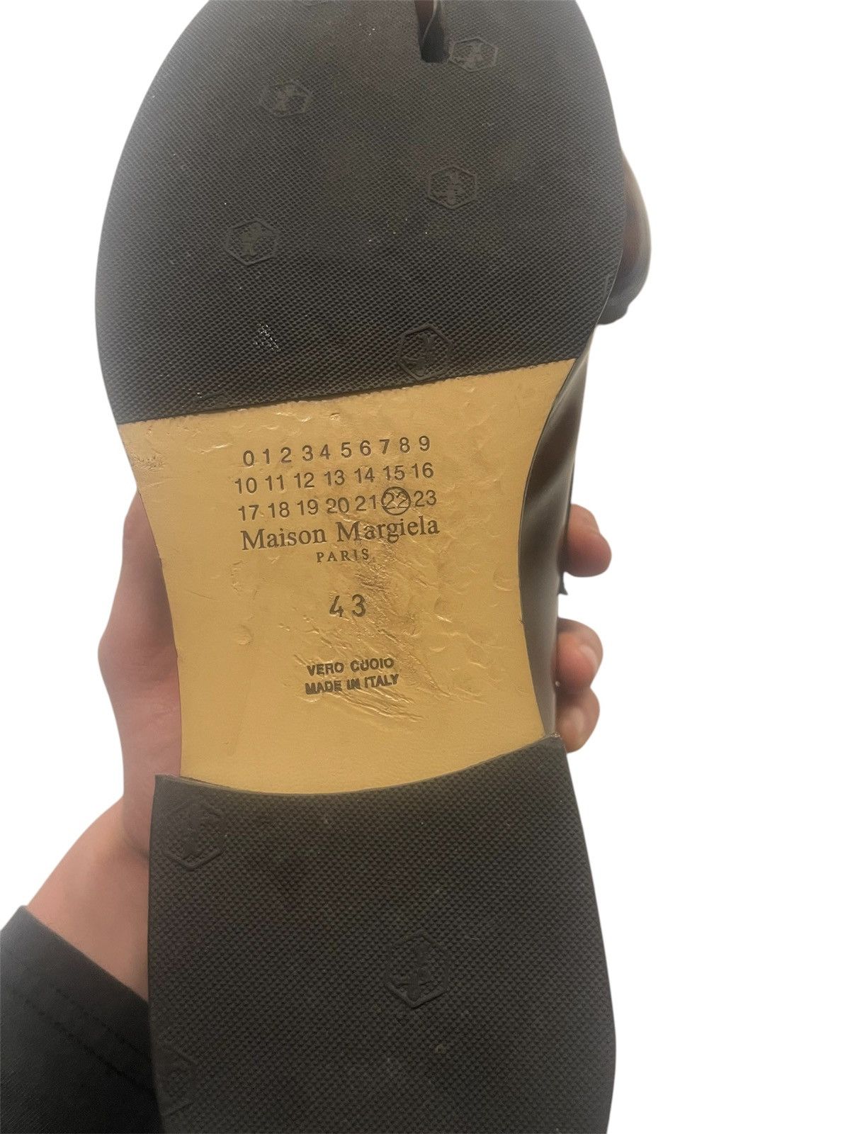 Maison Margiela Maison Margiela Brown Tabi Loafers Size US 10.5 / EU 43-44 - 3 Thumbnail