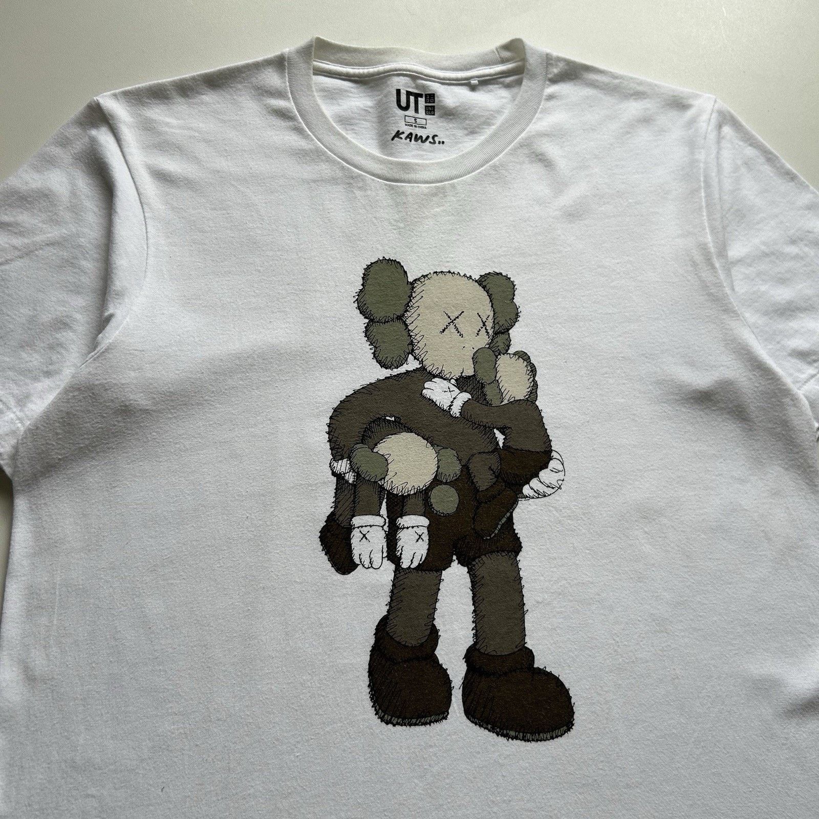 Kaws × Uniqlo Uniqlo Kaws T-Shirt White Size Small Y2K Graphic Cotton Rare Size US S / EU 44-46 / 1 - 2 Thumbnail
