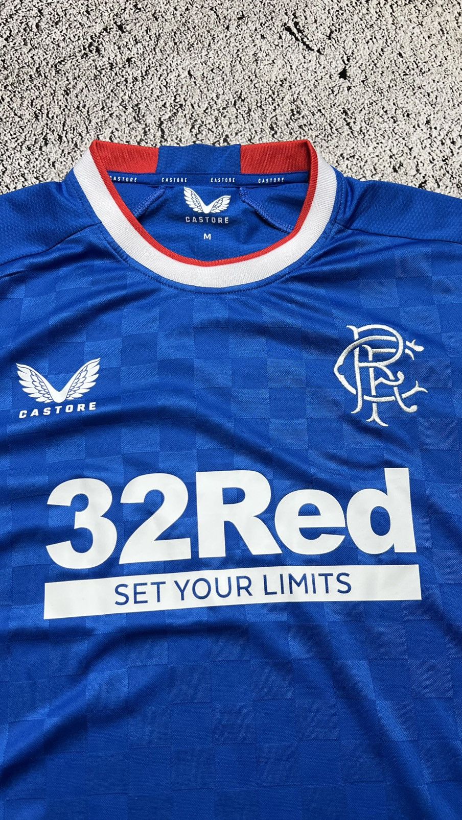 Castore Y2K Glasgow Rangers castore jersey Size US M / EU 48-50 / 2 - 3 Thumbnail