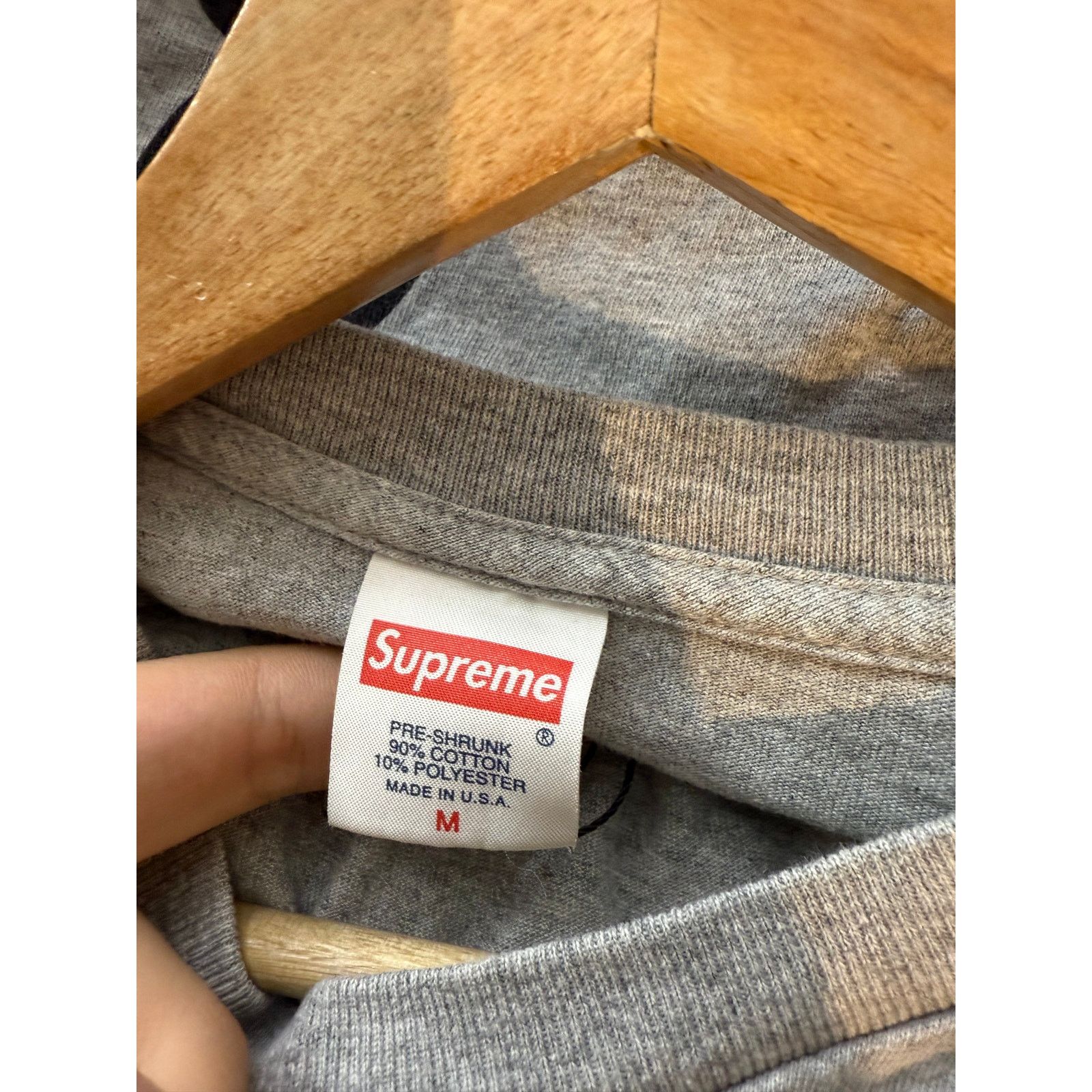 Supreme Supreme Grey Purple Tee Size US M / EU 48-50 / 2 - 3 Thumbnail