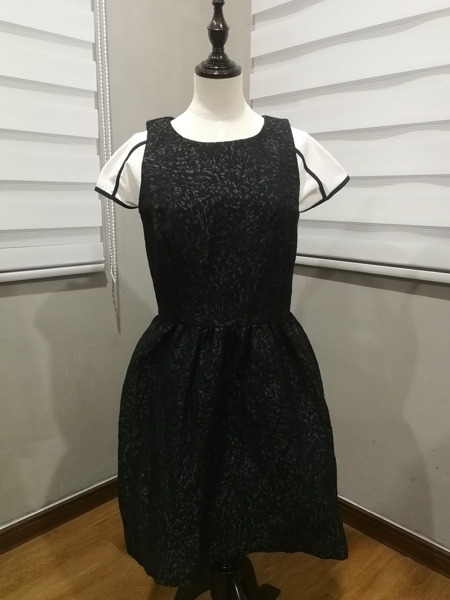 Armani Exchange AX Armani Exchange black dress XS Size XS / US 0-2 / IT 36-38 - 1 Thumbnail