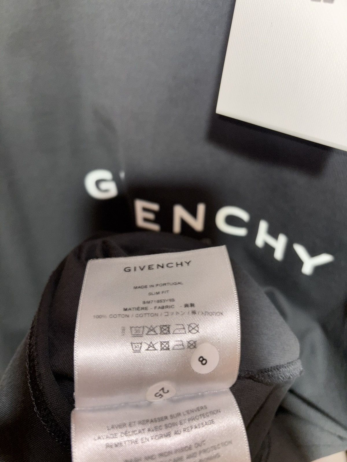 Givenchy GIVENCHY SLIM FIT REVERSE PRINT T-SHIRT - CHARCOAL Size US XL / EU 56 / 4 - 9 Thumbnail