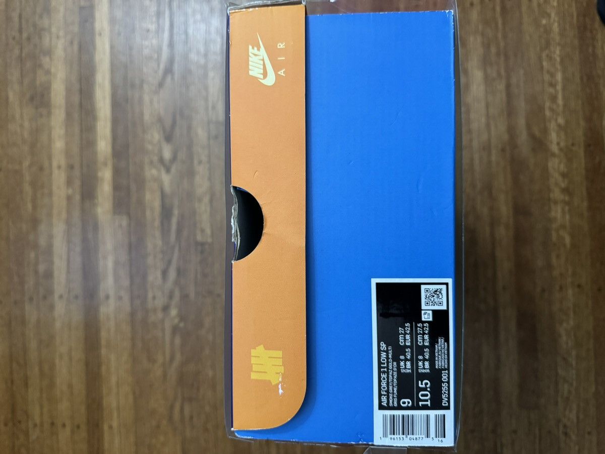 Nike × Undefeated Air Force 1 Topaz Gold Size US 9 / EU 42 - 6 Thumbnail