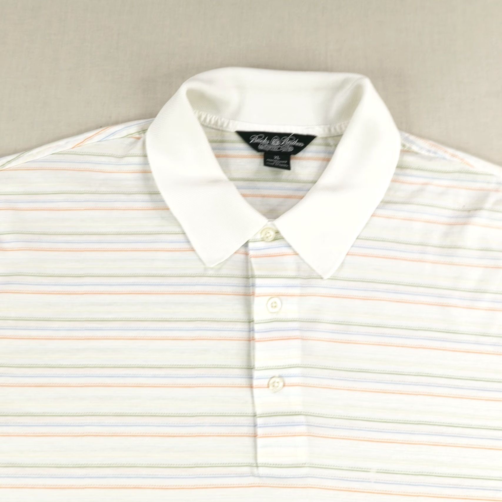 Brooks Brothers VINTAGE Brooks Brothers Polo Shirt Mens XL White Striped Performance Golf Preppy Size US XL / EU 56 / 4 - 2 Thumbnail