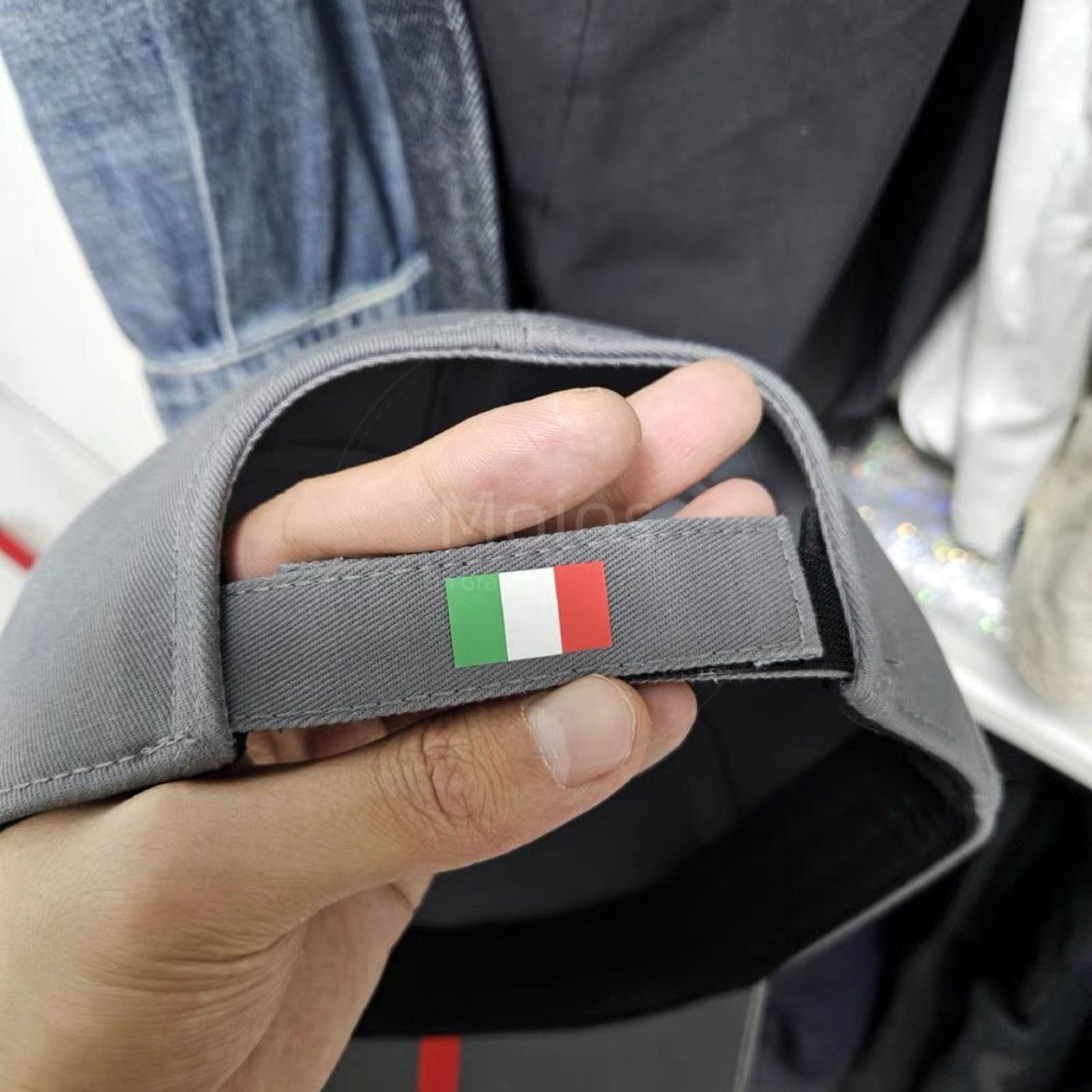 Prada Prada Luna Rossa 23SS Logo Hat-2508 Size ONE SIZE - 3 Thumbnail