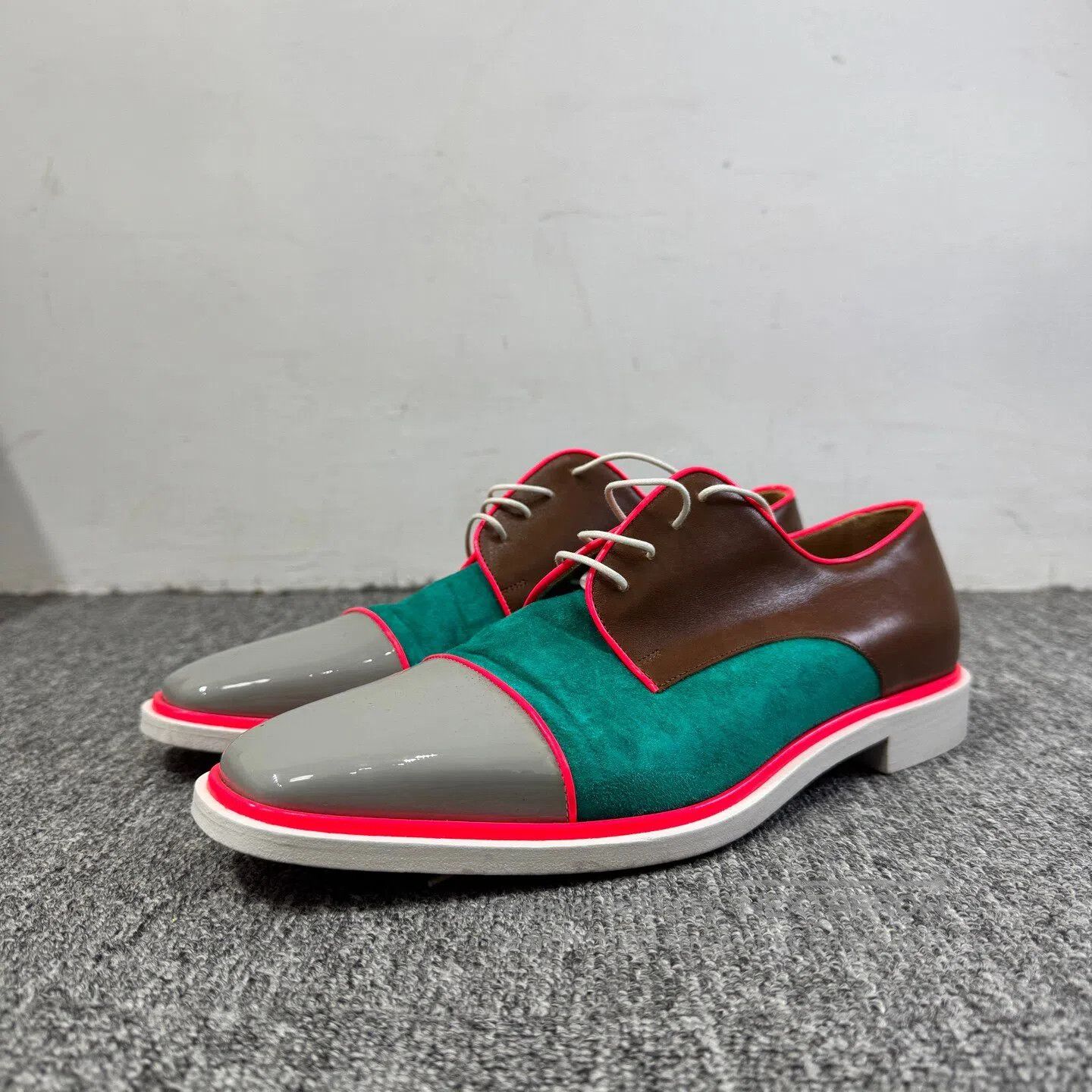 Christian Louboutin Christian Louboutin Leather shoes with suede stitching| Size US 7.5 / EU 40-41 - 1 Thumbnail