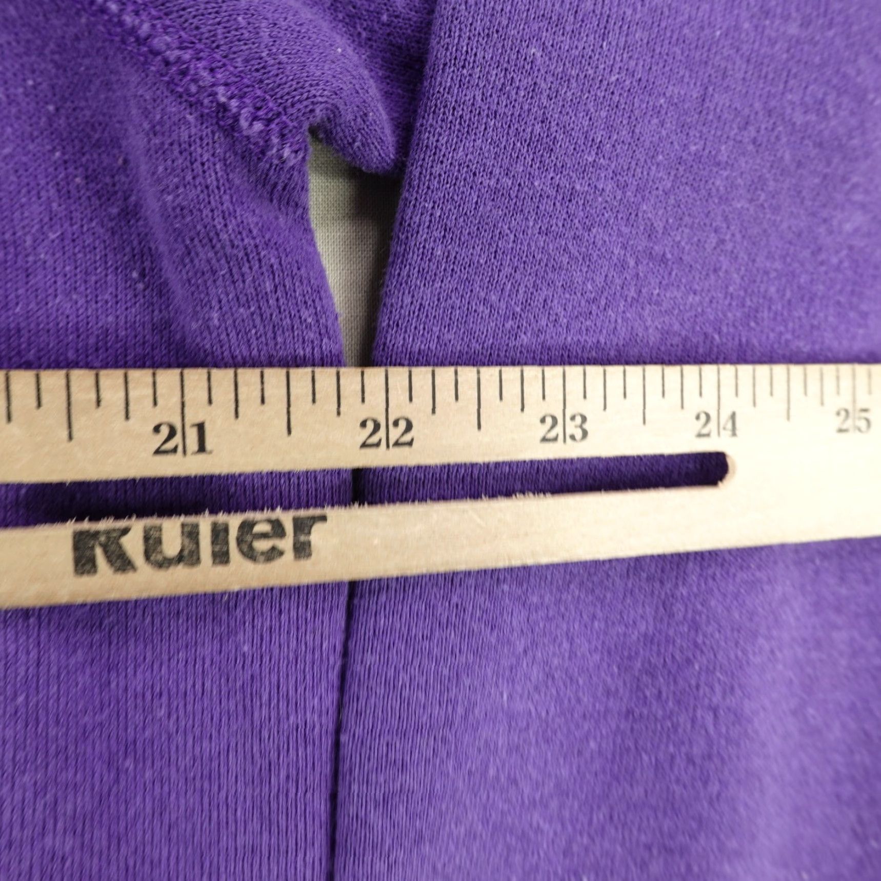 Hanes VINTAGE Hanes Sweatshirt Mens L Purple Crew Pullover 80s Graphic Print Logo Pullover Knit Cotton-Polyester Sweater Size US L / EU 52-54 / 3 - 7 Thumbnail
