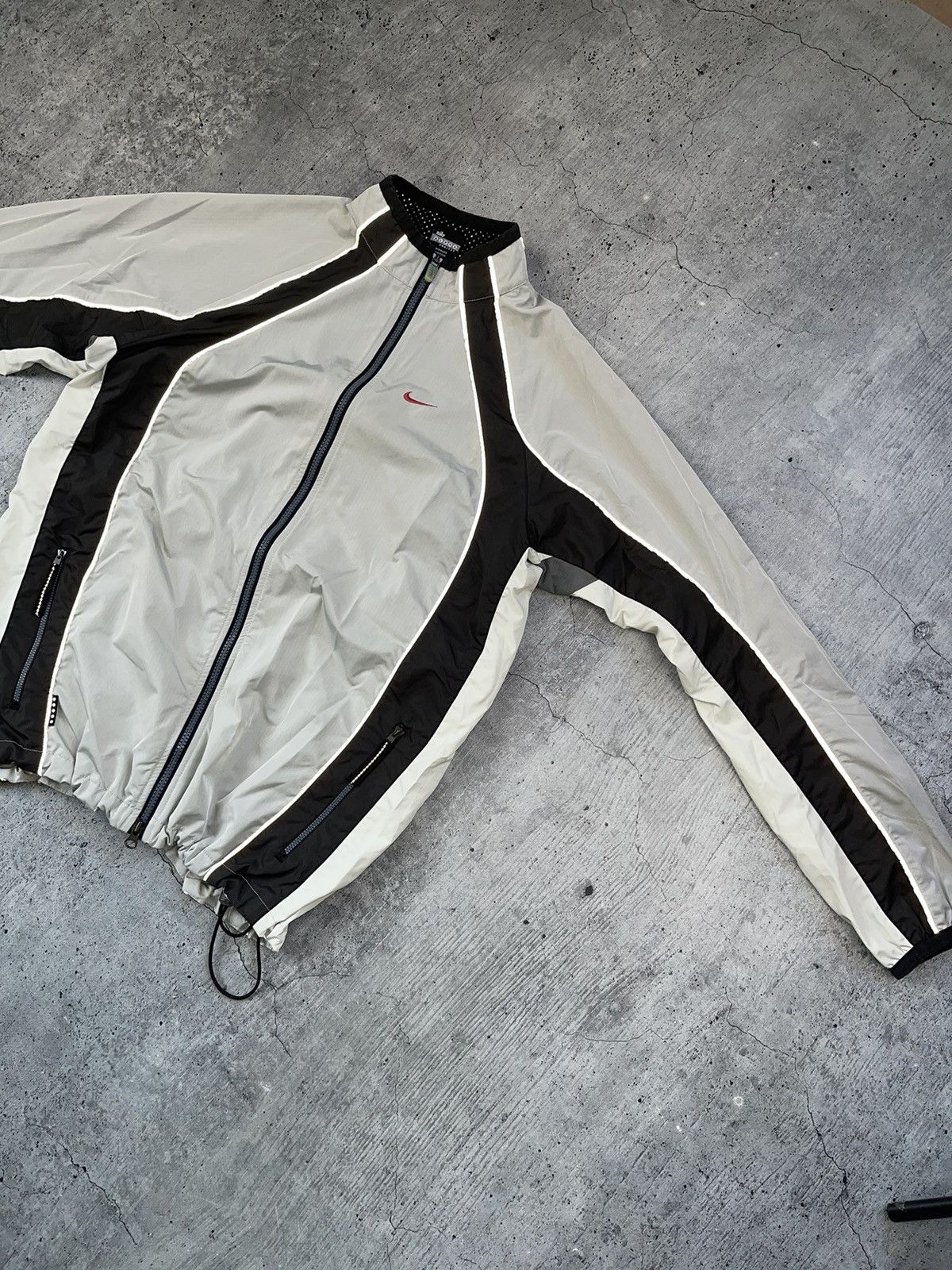 Nike × Vintage Vintage 90s Nike Nylon baggy Bomber Jacket Size US L / EU 52-54 / 3 - 5 Thumbnail