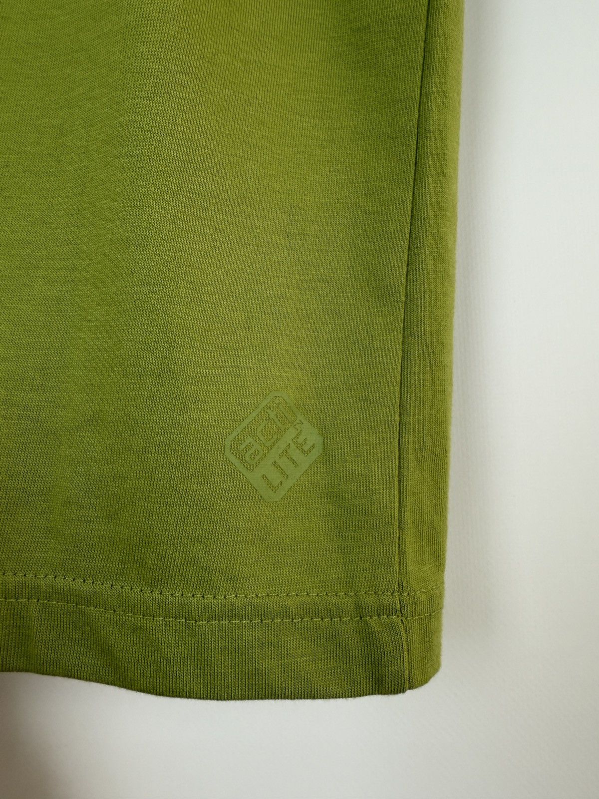 Salomon 2009 Salomon Fingerprint Logo Acti Lite Contrast Stitch Tee Size US S / EU 44-46 / 1 - 6 Thumbnail