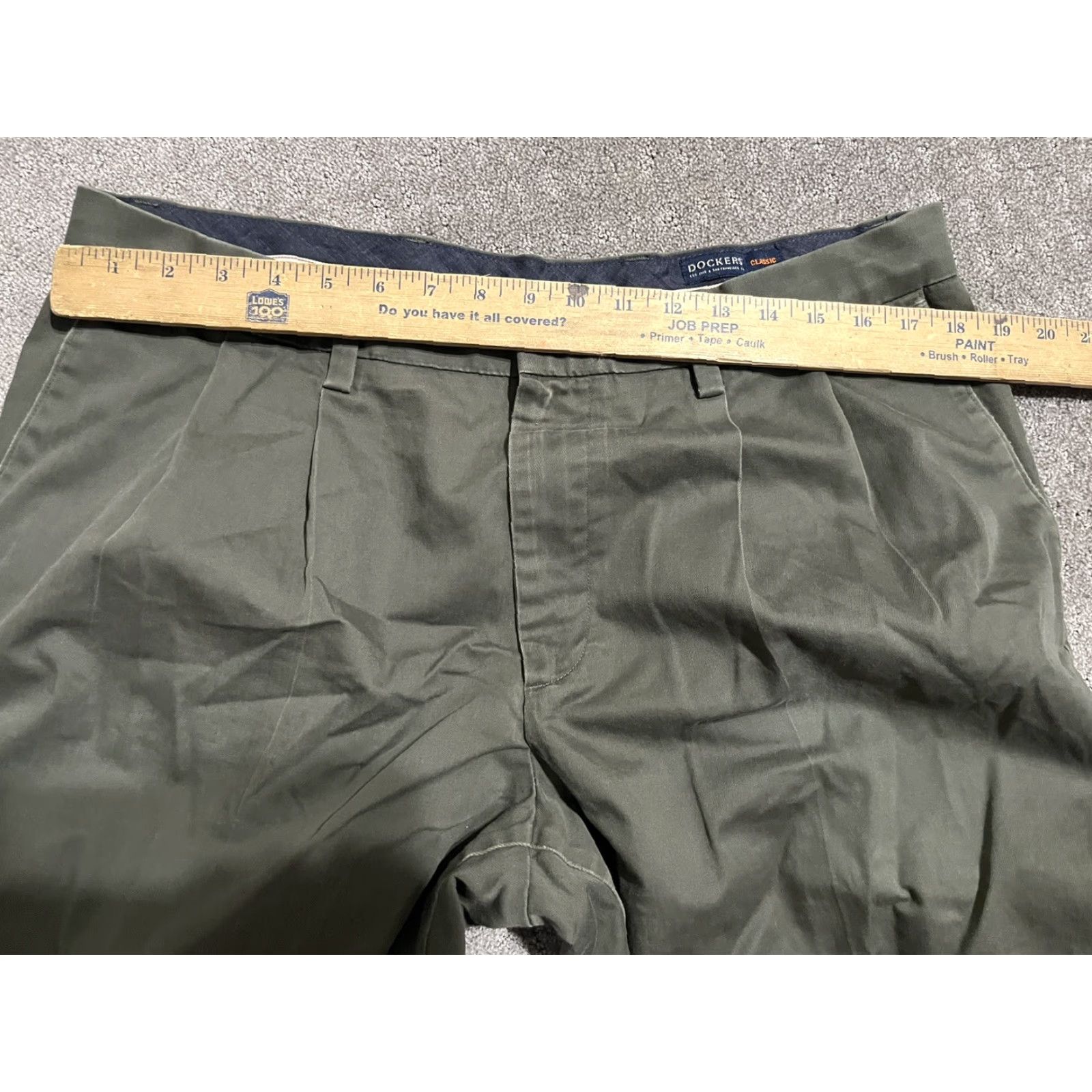 Dockers DOCKERS Chinos Pants 36x29 Green Solid Pleated Classic Fit Men 90s Designer 100% Cotton EUC Size US 36 / EU 52 - 7 Thumbnail