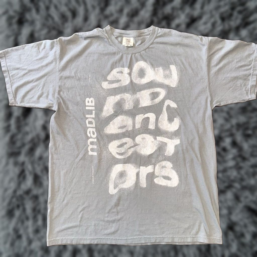 Comfort Colors Madlib Sound Ancestors Shirt Gray XL Comfort Colors Beat Konducta New Mens Size US XL / EU 56 / 4 - 1 Thumbnail