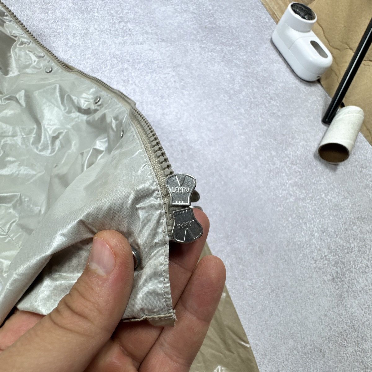 Moncler Women`s Moncler Z8E0182 Beige Nylon Rain Jacket Size 1 / S Size US S / EU 44-46 / 1 - 14 Thumbnail