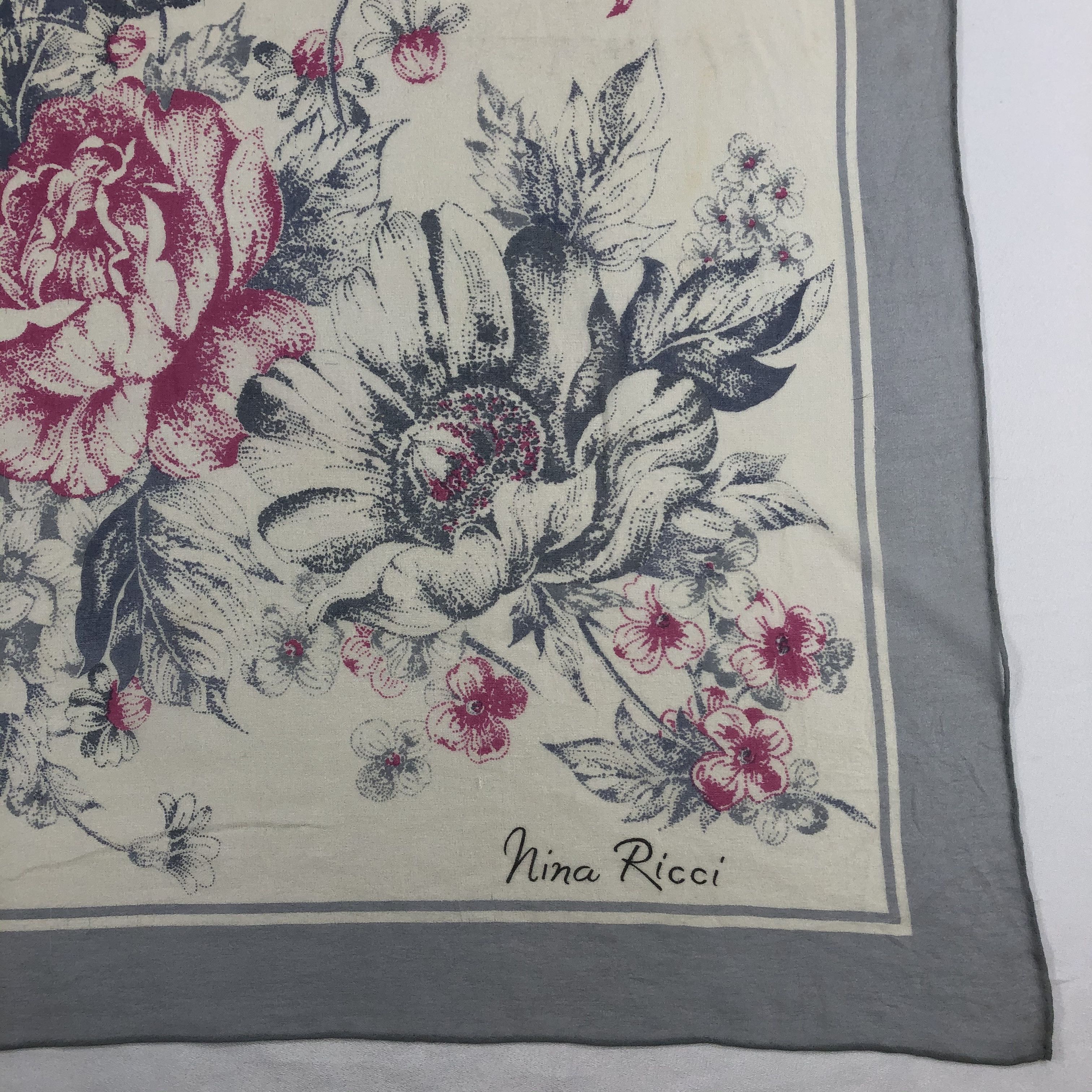 Nina Ricci Vintage Nina Ricci Silk Scarf Size ONE SIZE - 4 Thumbnail