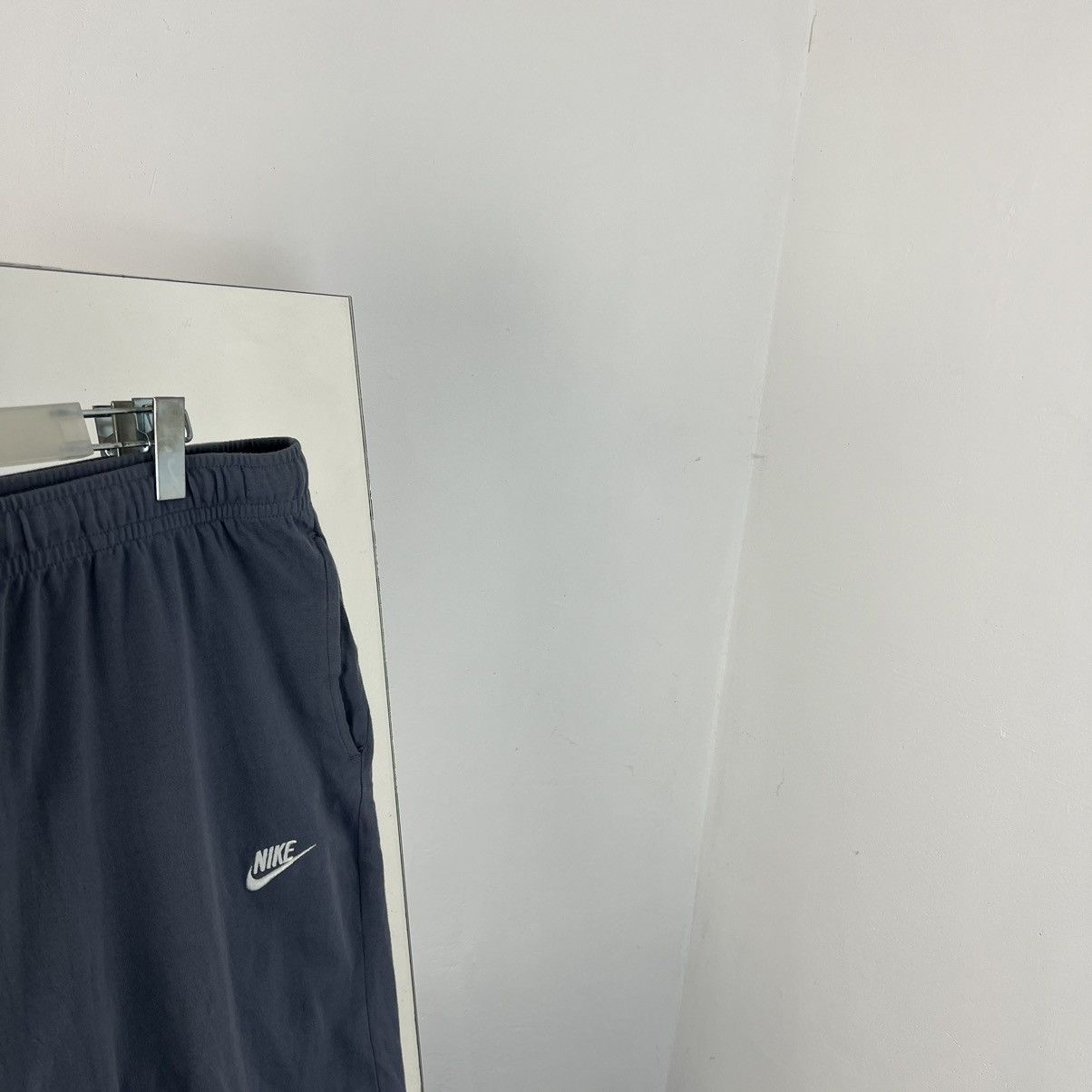 Nike Vintage Nike Mini Logo Cotton Baggy Shorts Streetwear Style Size US 38 / EU 54 - 3 Thumbnail
