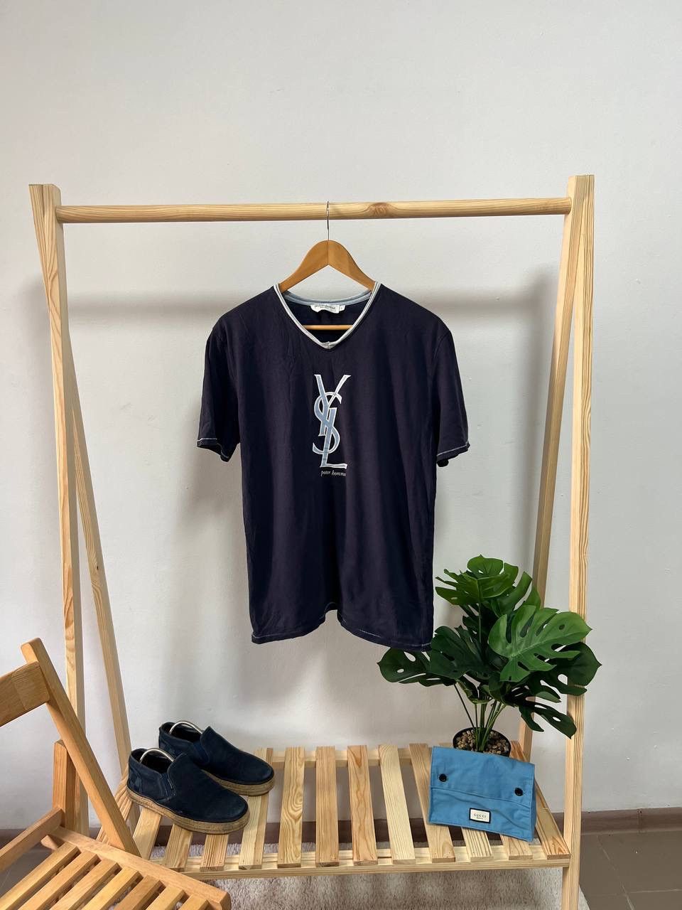 Vintage × Yves Saint Laurent Yves Saint Laurent V neck tee t-shirt vintage big logo ysl L Size US L / EU 52-54 / 3 - 1 Thumbnail