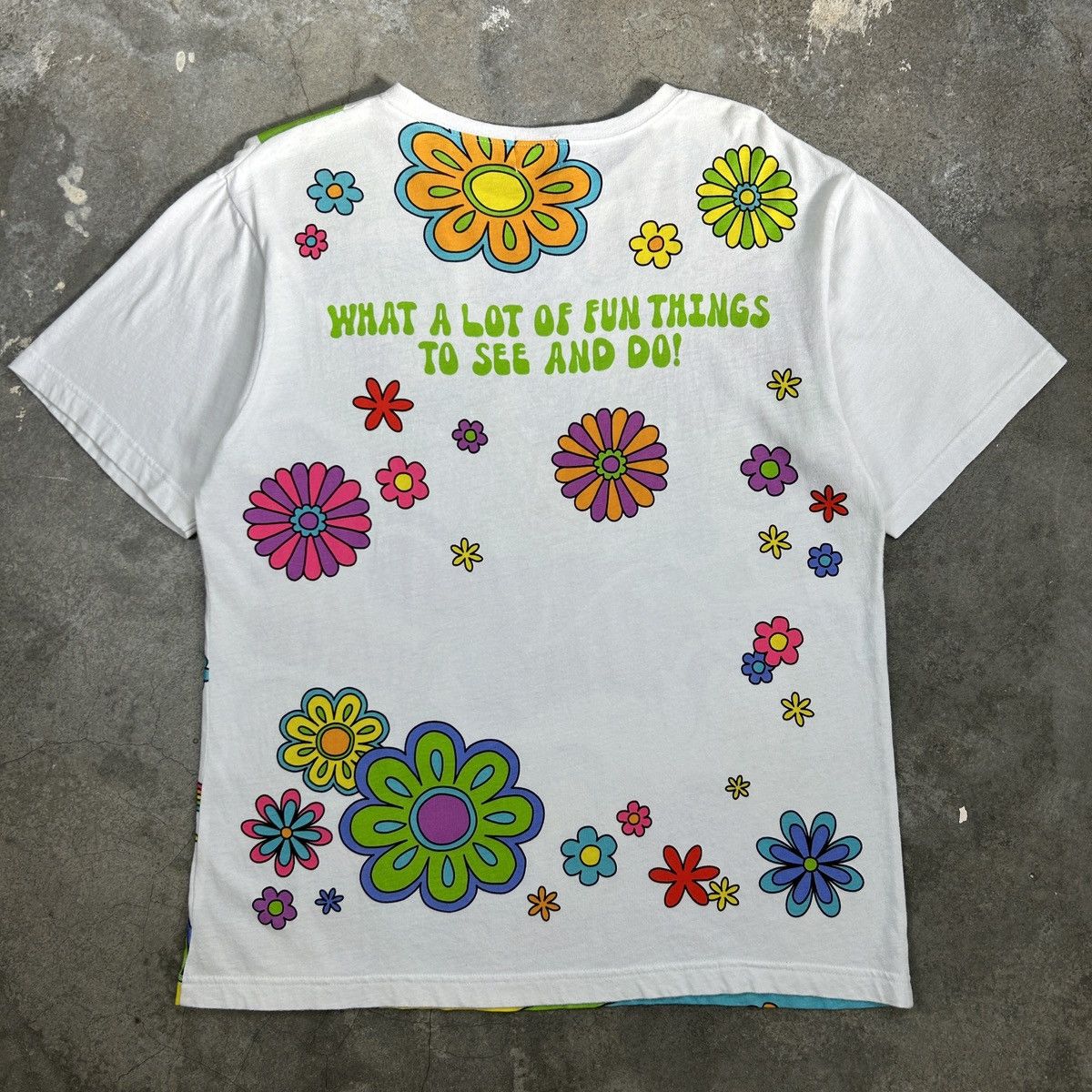 Disney × Vintage 2000s Disney Resort - Tokyo Size US L / EU 52-54 / 3 - 2 Thumbnail