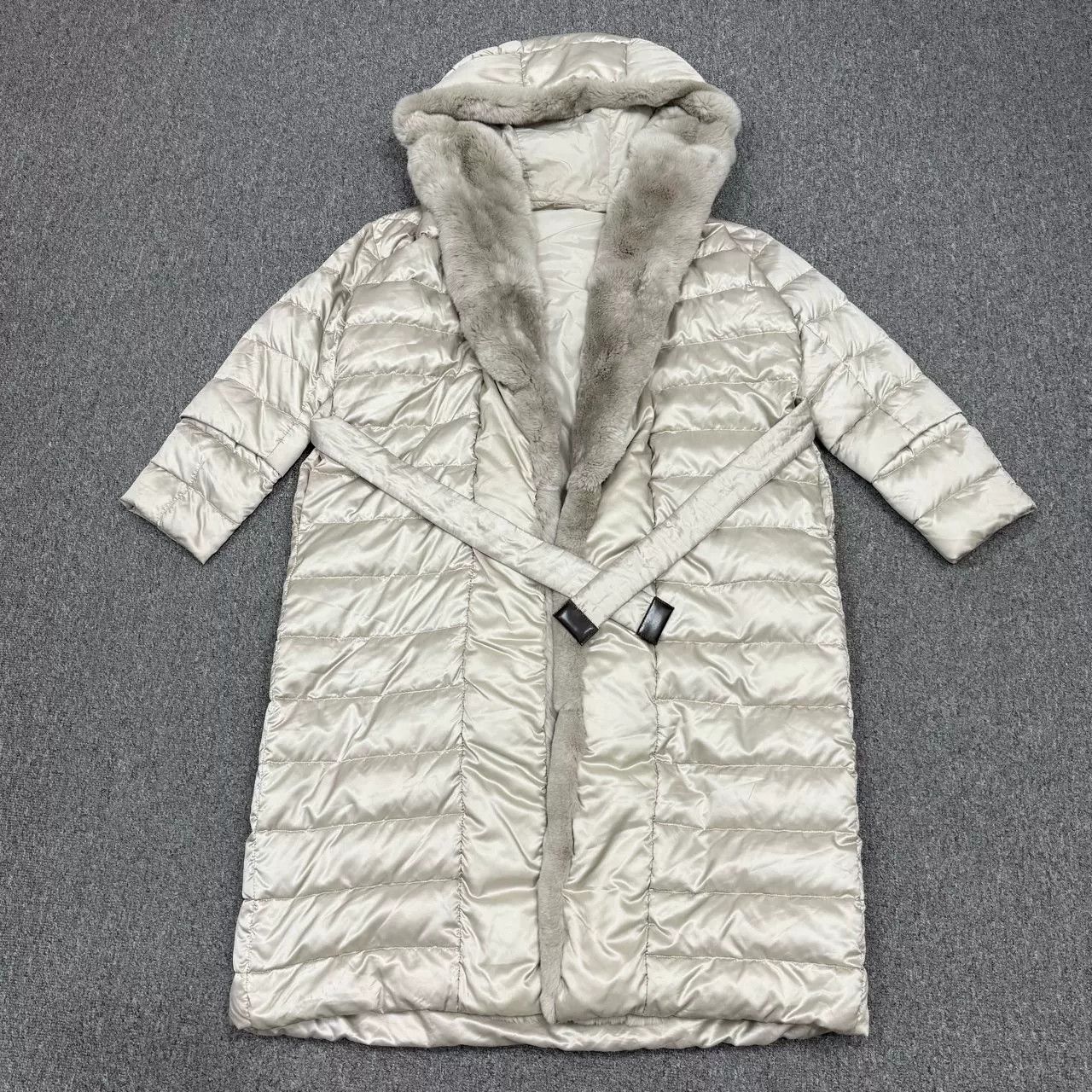 Max Mara Maxmara Long Down Fur Coat Size 36 Size US S / EU 44-46 / 1 - 1 Thumbnail