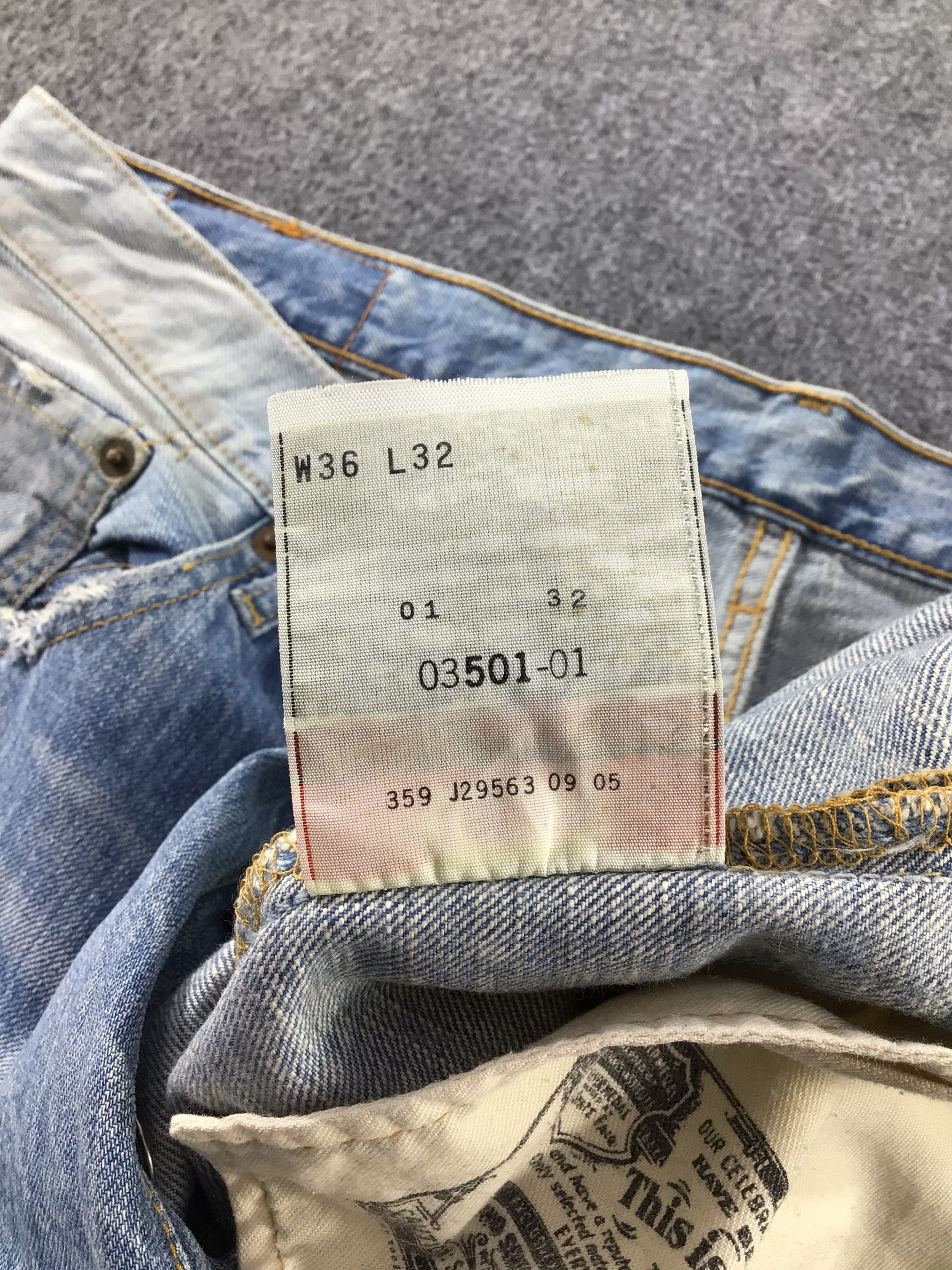 Vintage 90s Levis 501 Jeans-JM371