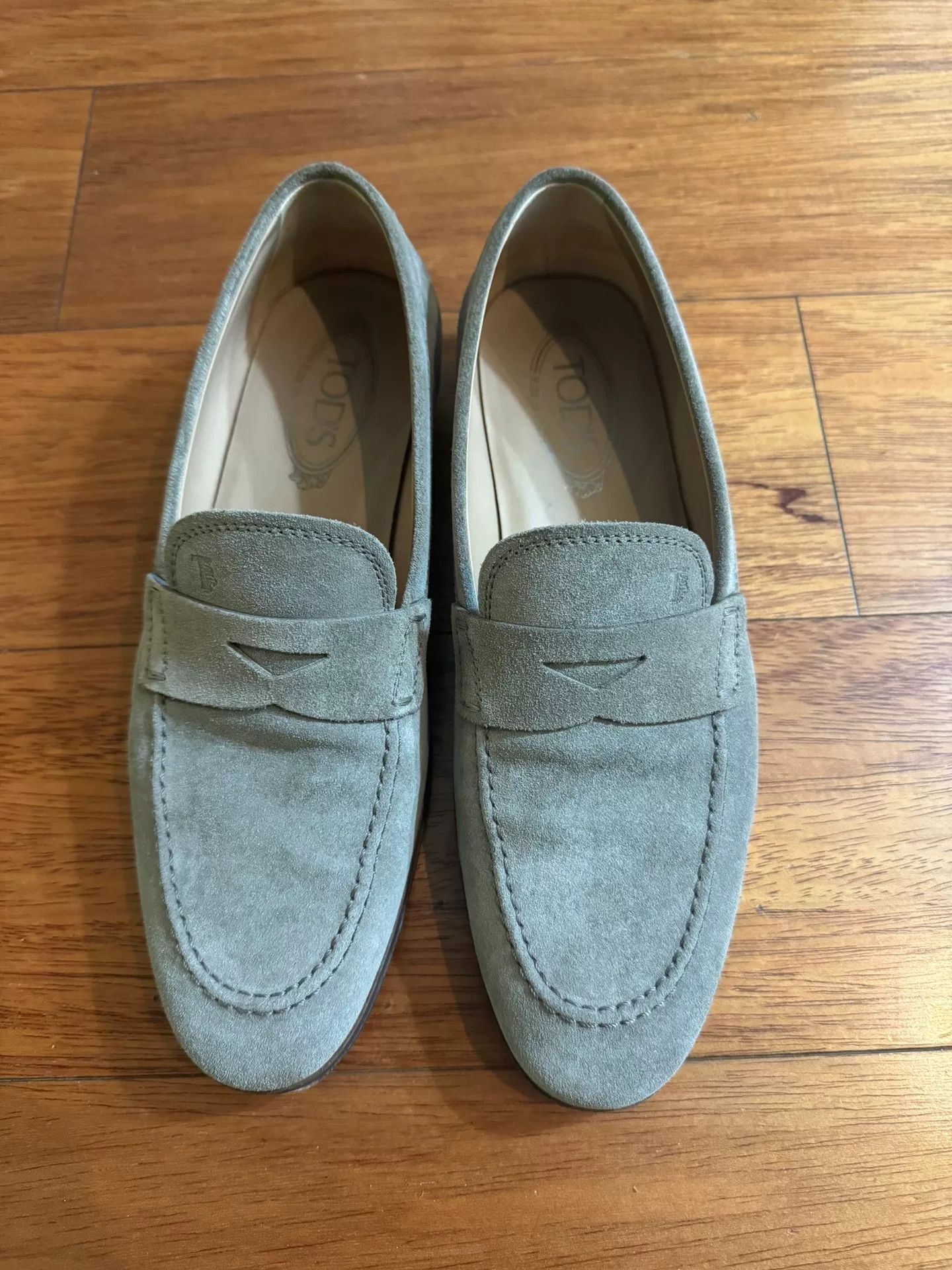 Tod's tod's gray suede loafers UK6 size Size US 8.5 / EU 41-42 - 1 Thumbnail