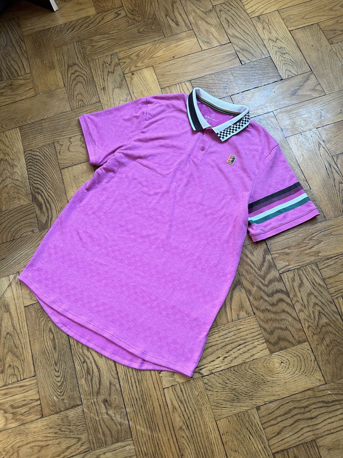 Nike NIKE COURT DRI FIT Pink Polo Jersey Size US M / EU 48-50 / 2 - 2 Thumbnail