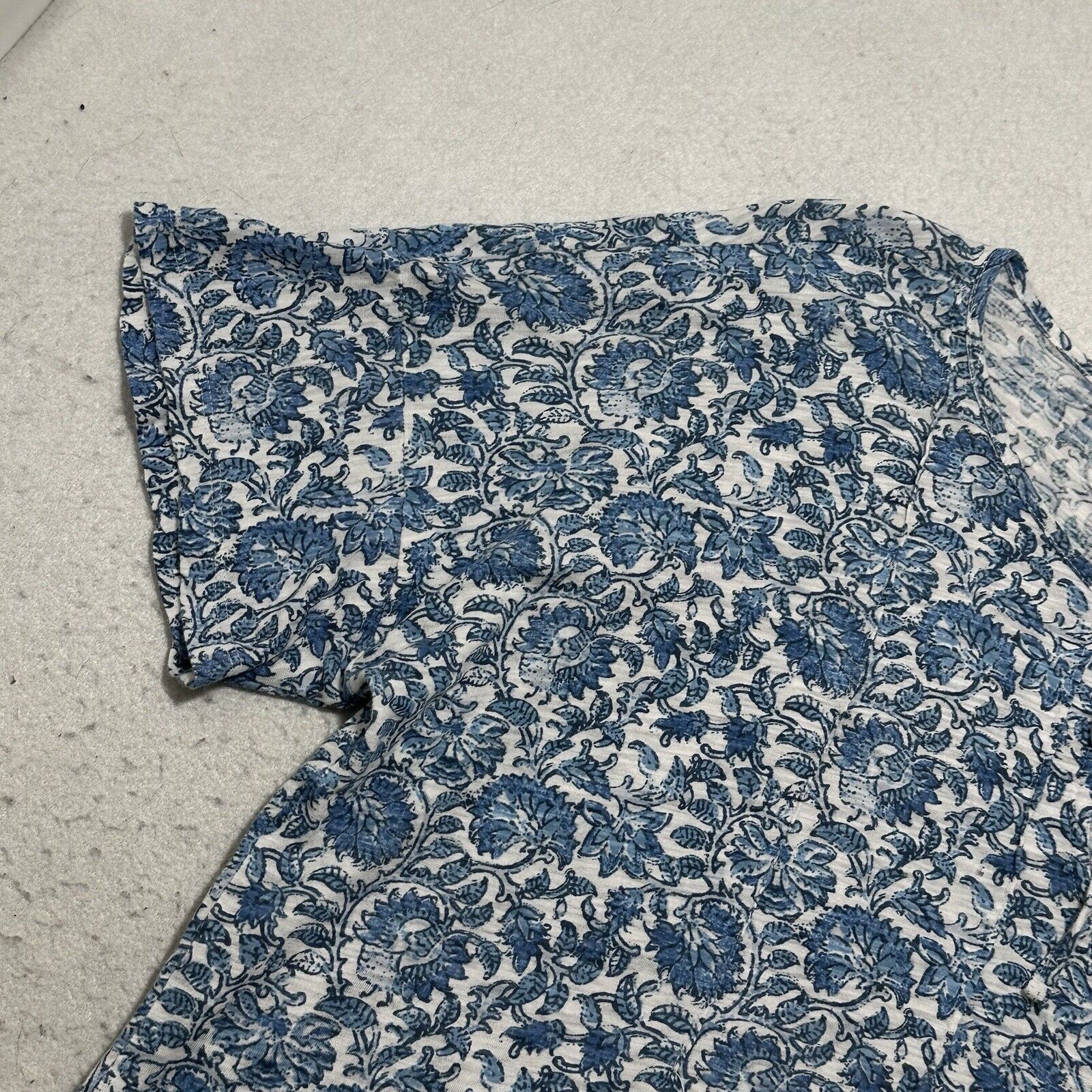 Lucky Brand Lucky Brand Large Floral Blouse Tie Front Paisley Top Size L / US 10 / IT 46 - 6 Thumbnail