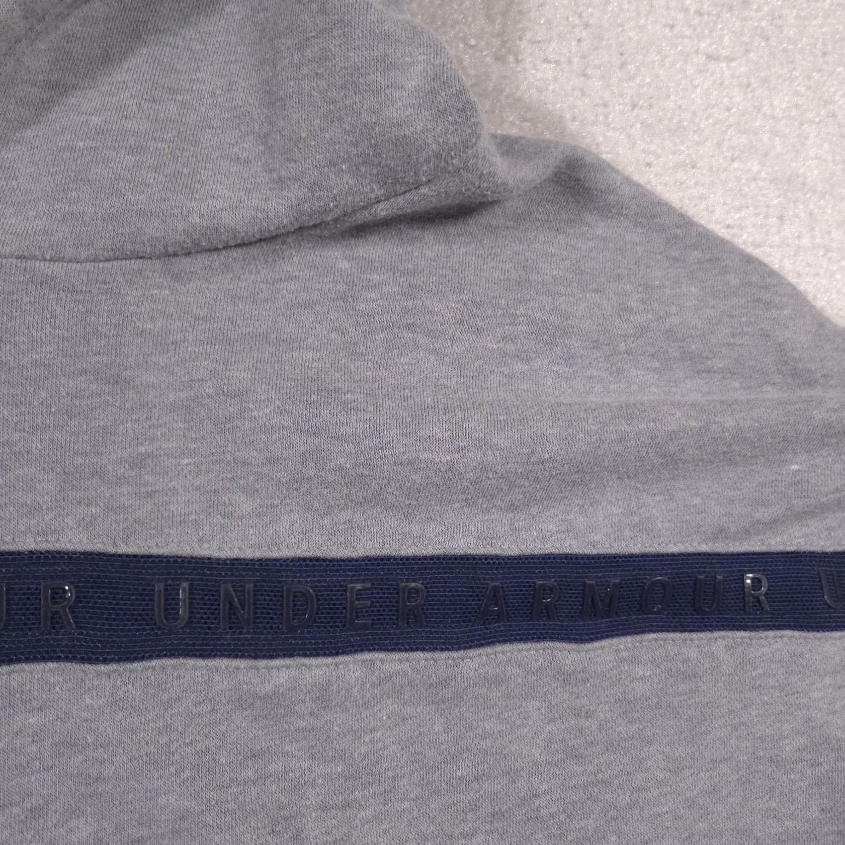 Under Armour VINTAGE Under Armour Hoodie Sweatshirt Womens Large Gray Project Rock Crop Bull Loose Size L / US 10 / IT 46 - 4 Thumbnail