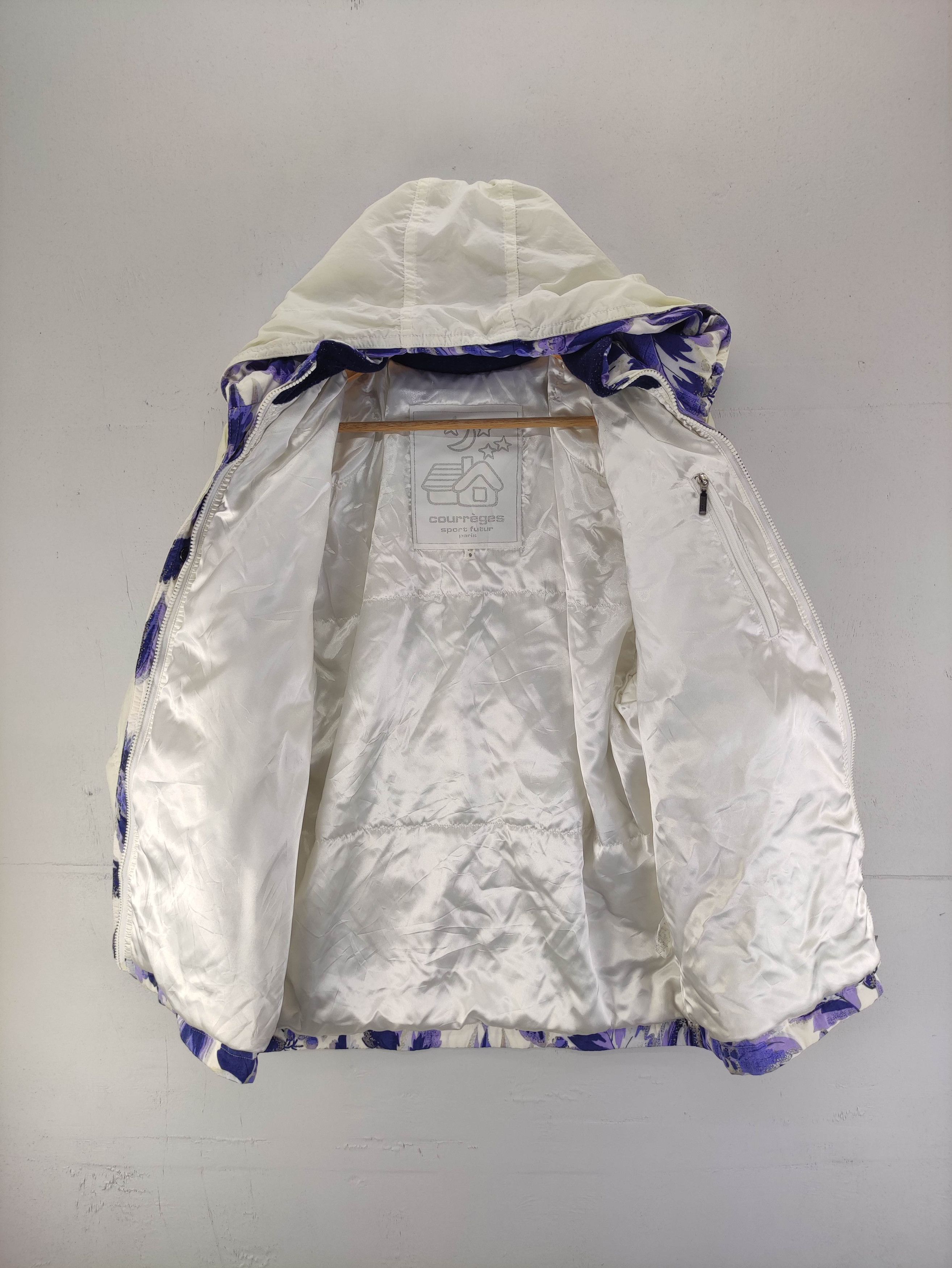 Courreges Vintage Courreges Embroidered Logo Ski Jacket Hoodie Size M / US 6-8 / IT 42-44 - 4 Thumbnail