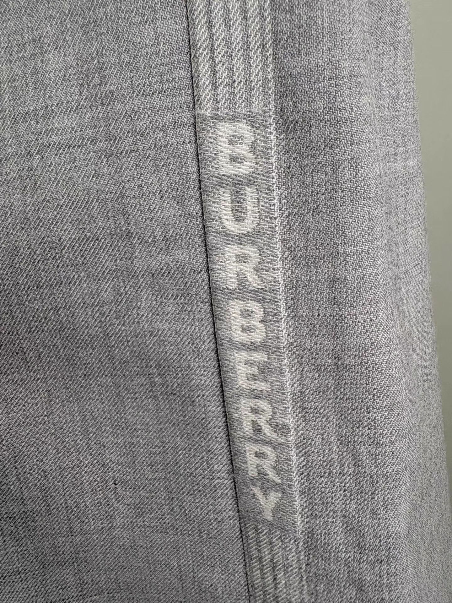 Burberry BURBERRY Grey Wool Trousers K1 Size US 36 / EU 52 - 3 Thumbnail