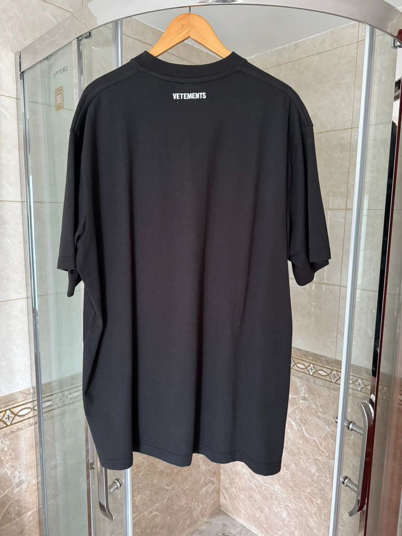 Vetements vetements2016ss short sleeves 2503-Nextarrow Size US S / EU 44-46 / 1 - 3 Thumbnail