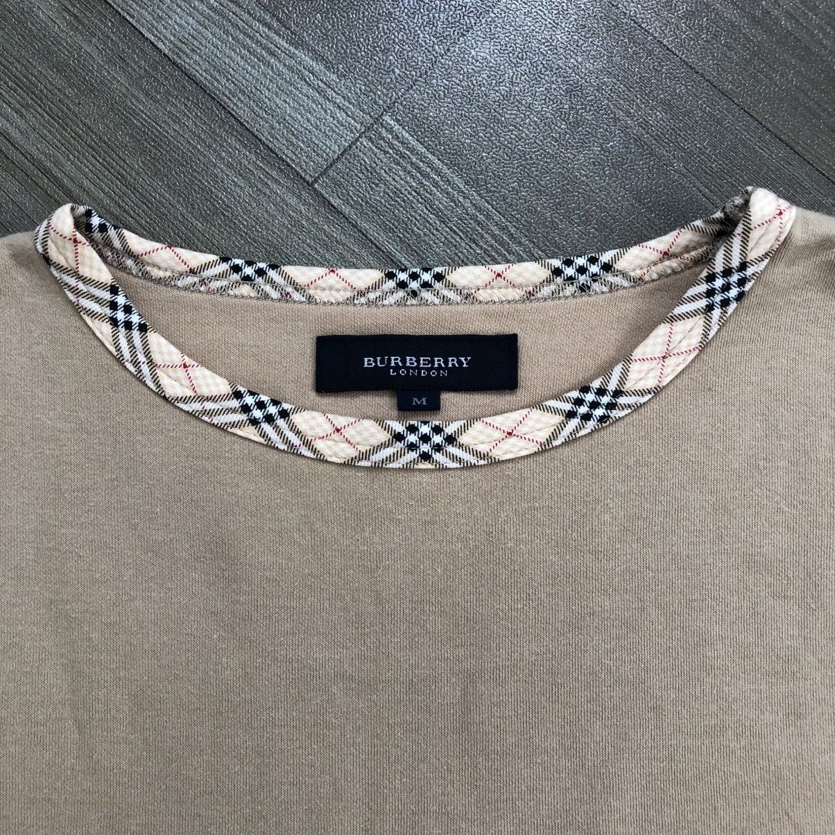 Burberry × Designer × Vintage Vintage Burberry London Pocket Small Logo Longsleeve Size US M / EU 48-50 / 2 - 4 Thumbnail