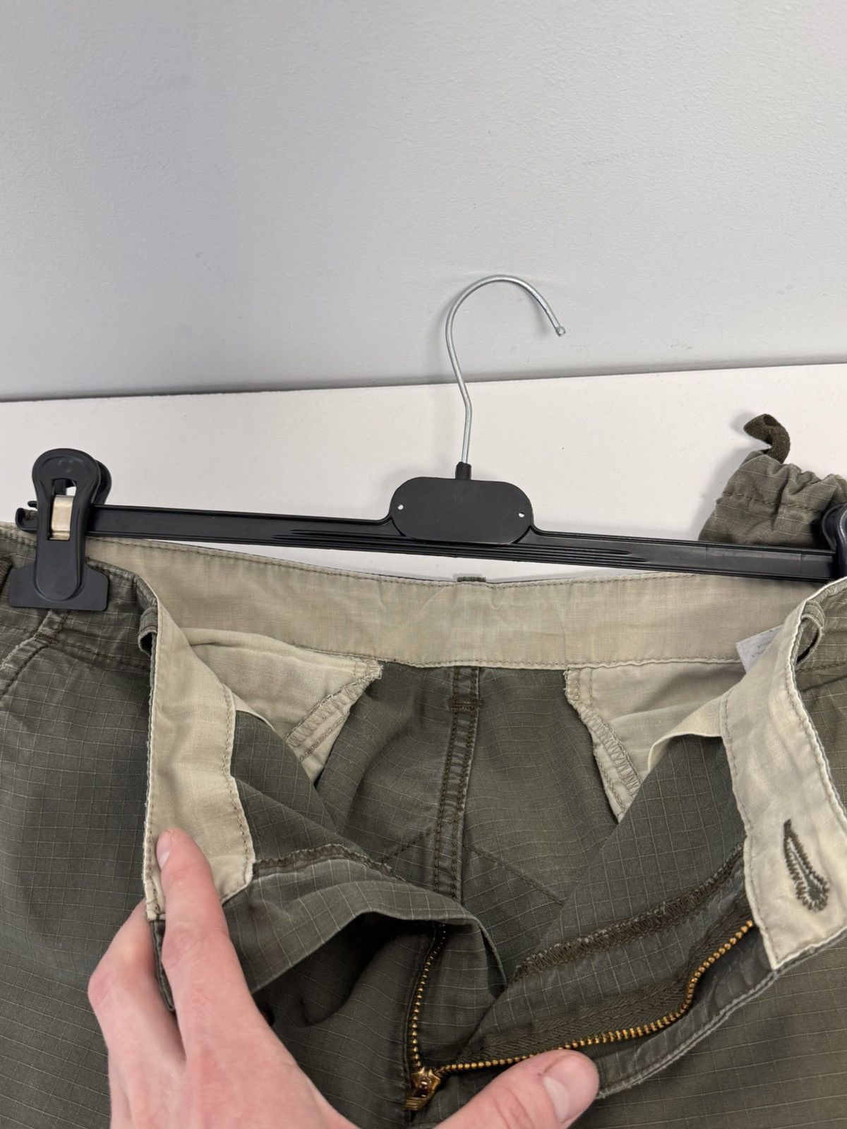 Other Carhartt Vintage Y2K style hype cargo pants 34/32 Size US 34 / EU 50 - 16 Thumbnail