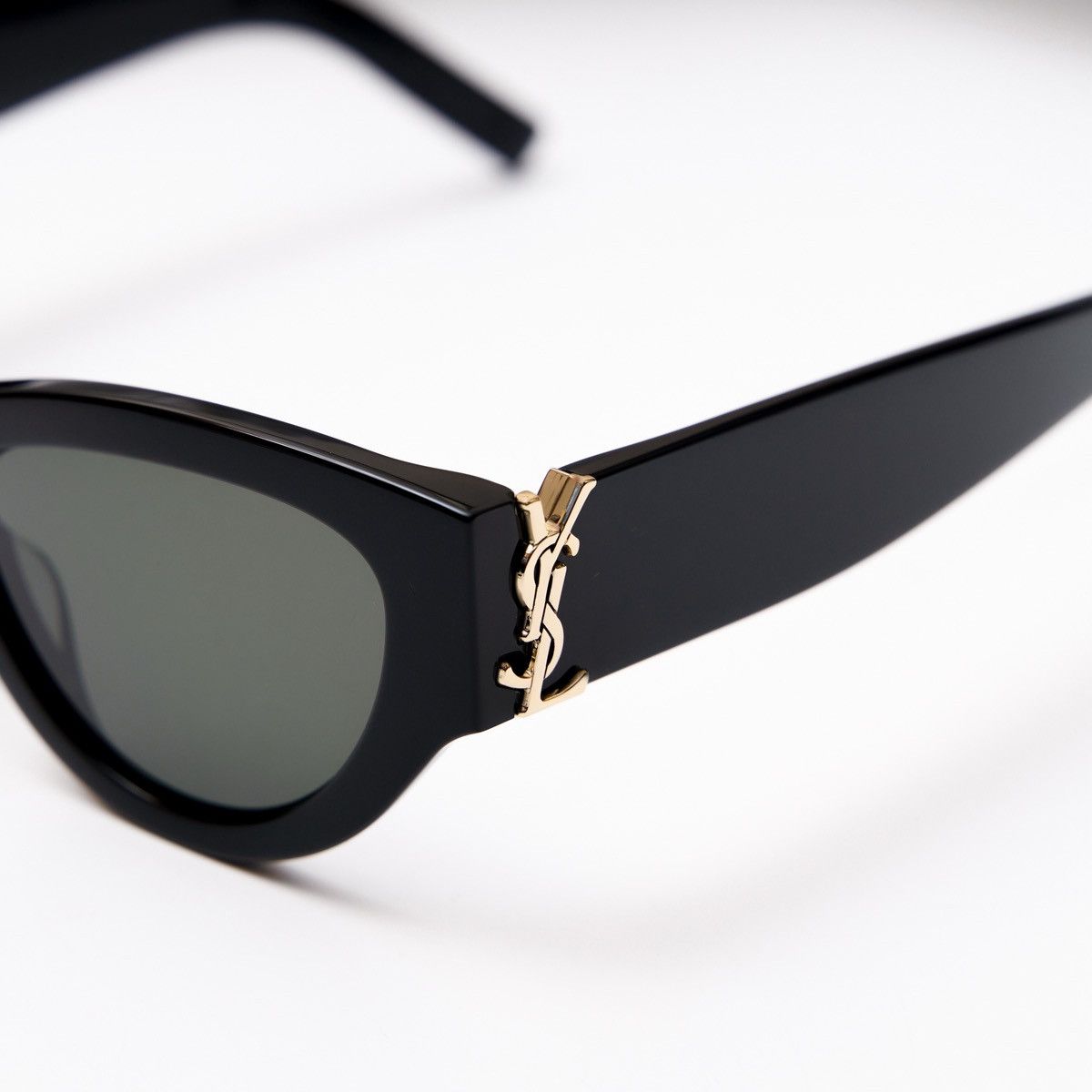 Saint Laurent Paris SAINT LAURENT SL M94 001 SUNGLASSES Size ONE SIZE - 3 Thumbnail