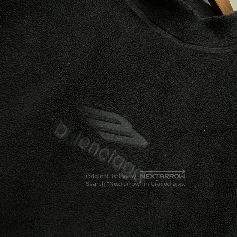 Balenciaga Balenciaga Black Chest Embroidered Logo Sweatshirt Size US M / EU 48-50 / 2 - 2 Thumbnail