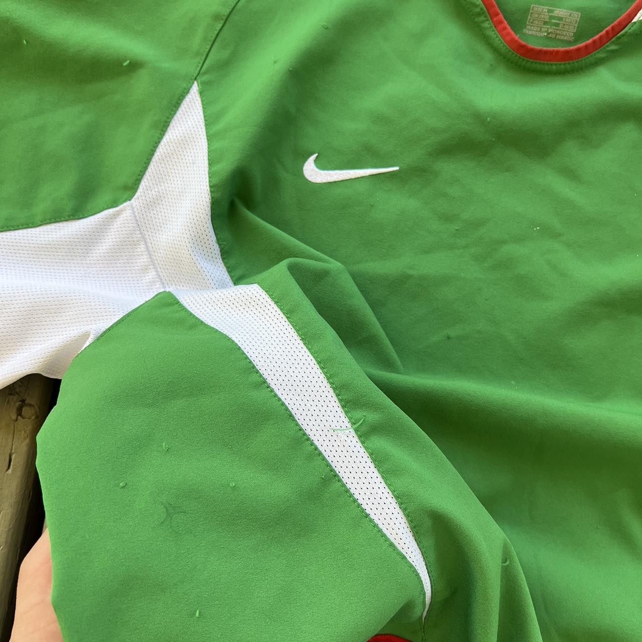 Nike MEXICO soccer jersey 03/04 HOME NIKE VINTAGE JERSEY Size US M / EU 48-50 / 2 - 7 Thumbnail