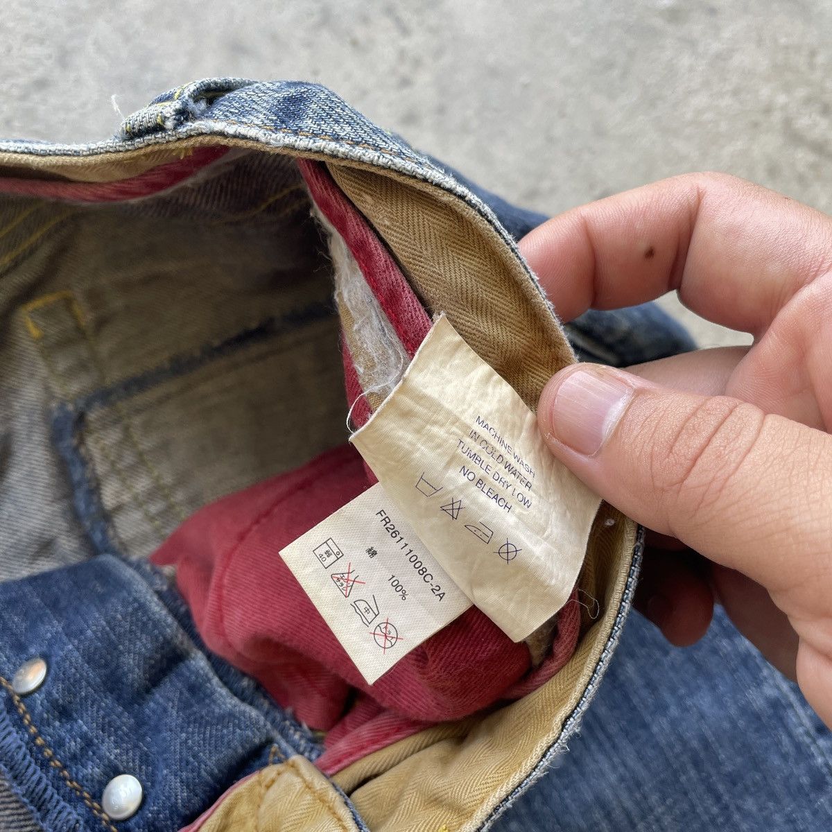 Japanese Brand × Jean × Vintage Vintage Japan Flash Report Distressed Faded Jeans Pants W32 Size US 33 - 10 Thumbnail