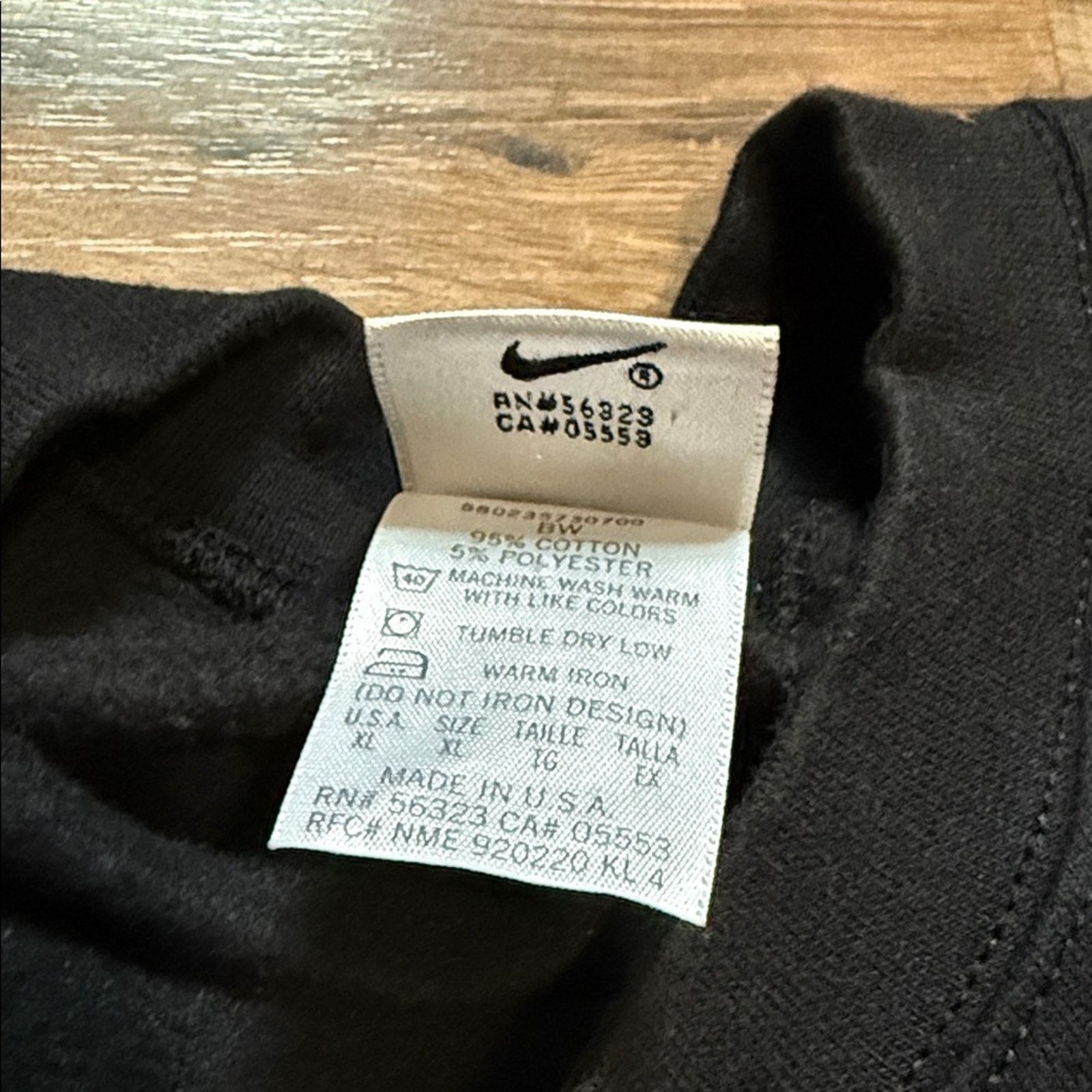 Nike 90s Nike Center Swoosh Crewneck Sweatshirt Size US XL / EU 56 / 4 - 5 Thumbnail