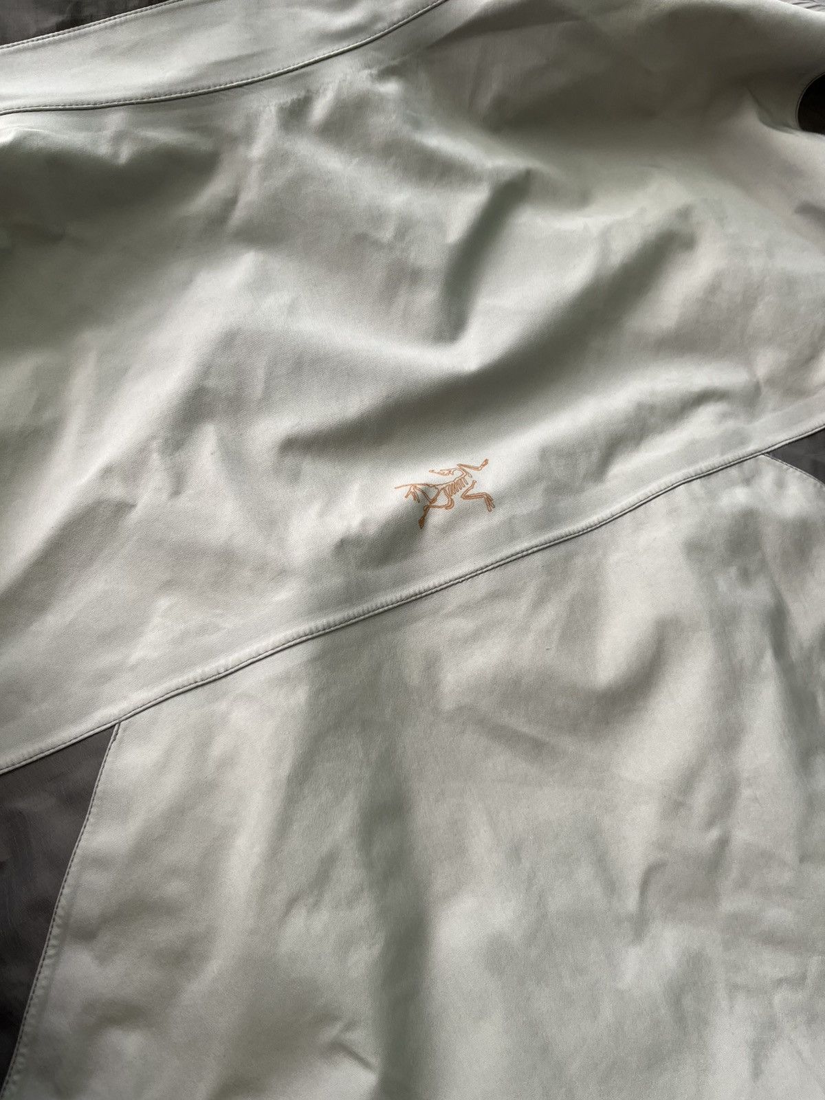 Arc'teryx Vintage 2003 Arc teryx Sidewinder Gore Tex XCR Jacket White Size M / US 6-8 / IT 42-44 - 21 Thumbnail