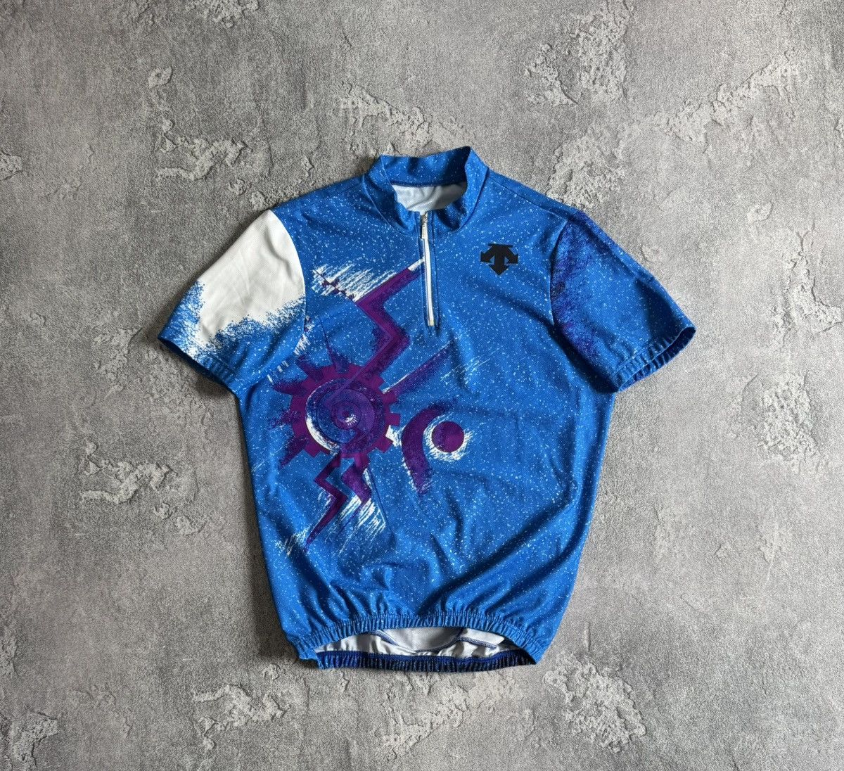Descente × Vintage Descente L all printed vintage cycling jersey tee T-shirt Size US L / EU 52-54 / 3 - 8 Thumbnail