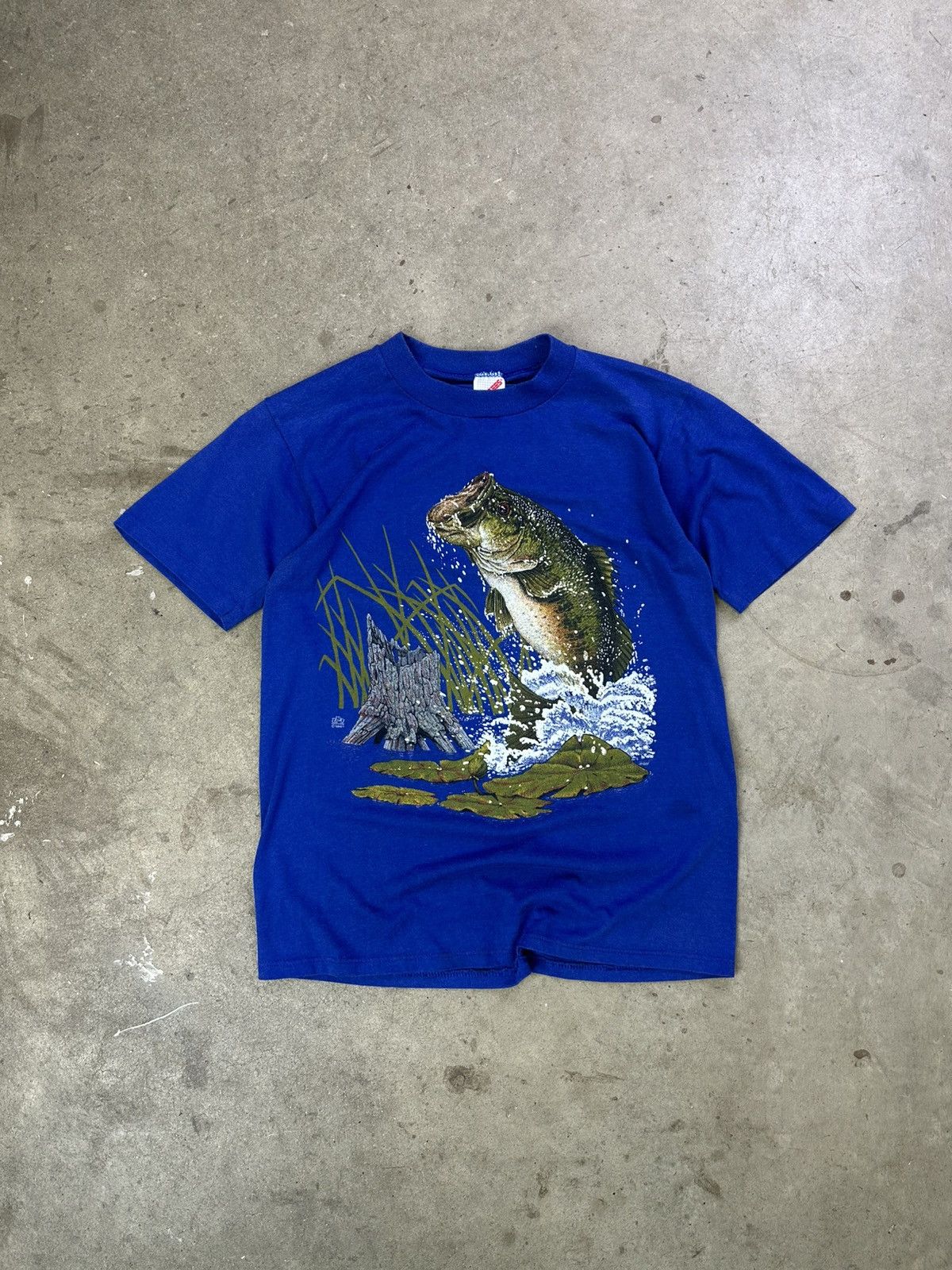 Vintage 90s Vintage Nature Tee Bass Fish Logo Shirt S/M Blue Baggy Size US M / EU 48-50 / 2 - 1 Thumbnail