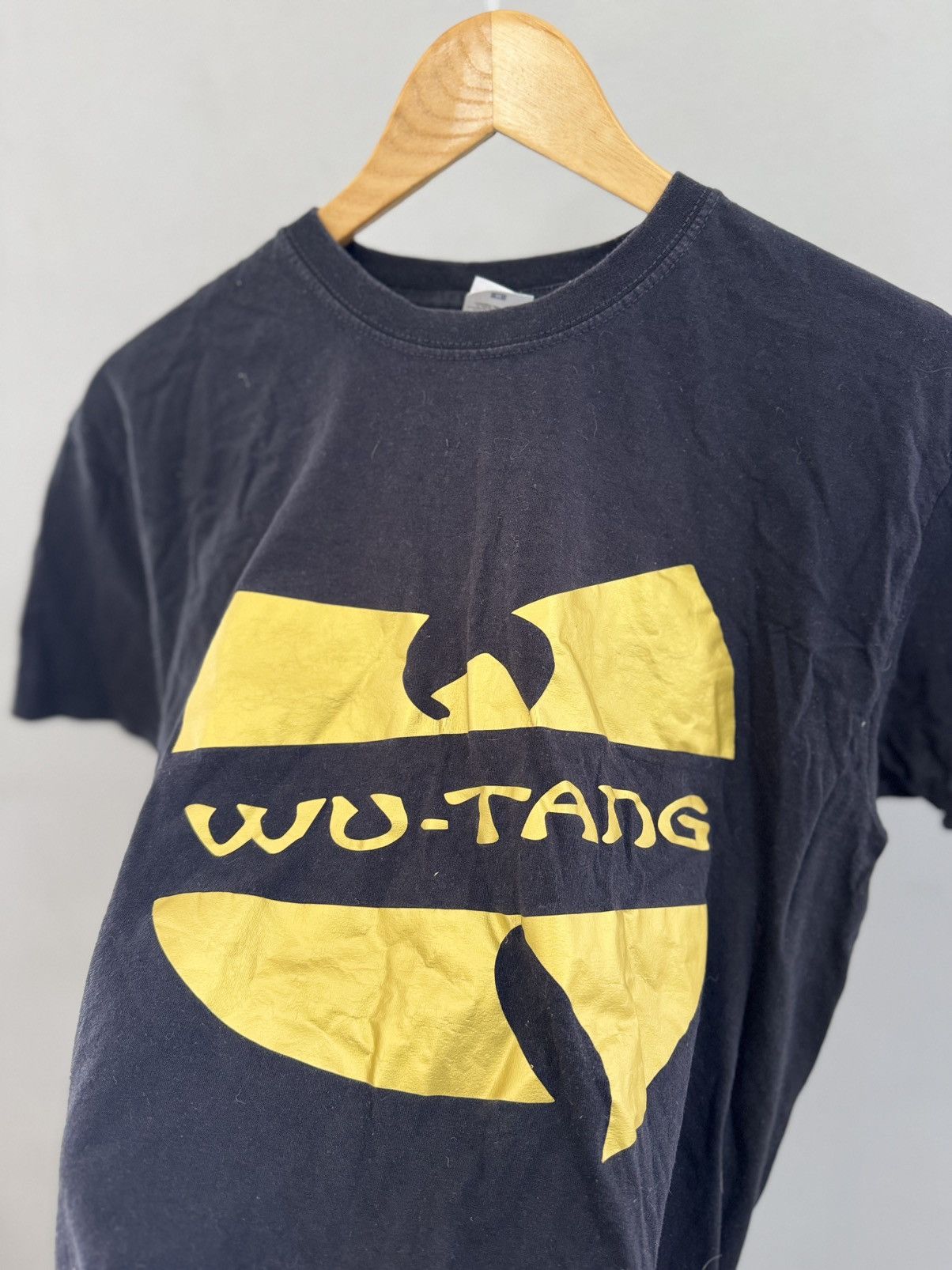 Rap Tees Vintage 2000s Wu-Tang Graphic T shirt Faded Medium Rare Size US M / EU 48-50 / 2 - 4 Thumbnail