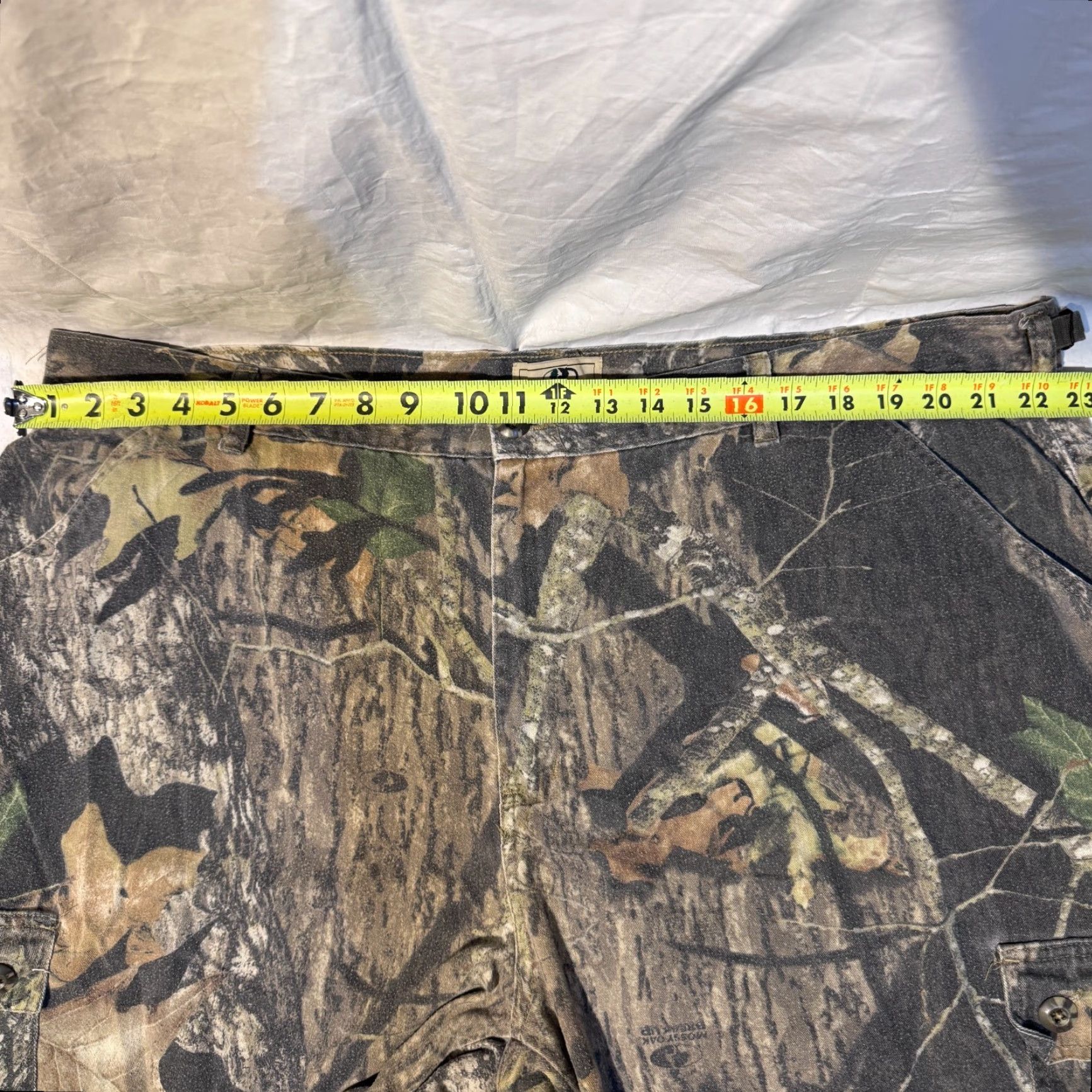 Vintage Mossy Oak Camo Pants Mens 2XL Cargo Loose Baggy Relaxed Wide Leg Y2K Hunting Size US 39 - 5 Thumbnail
